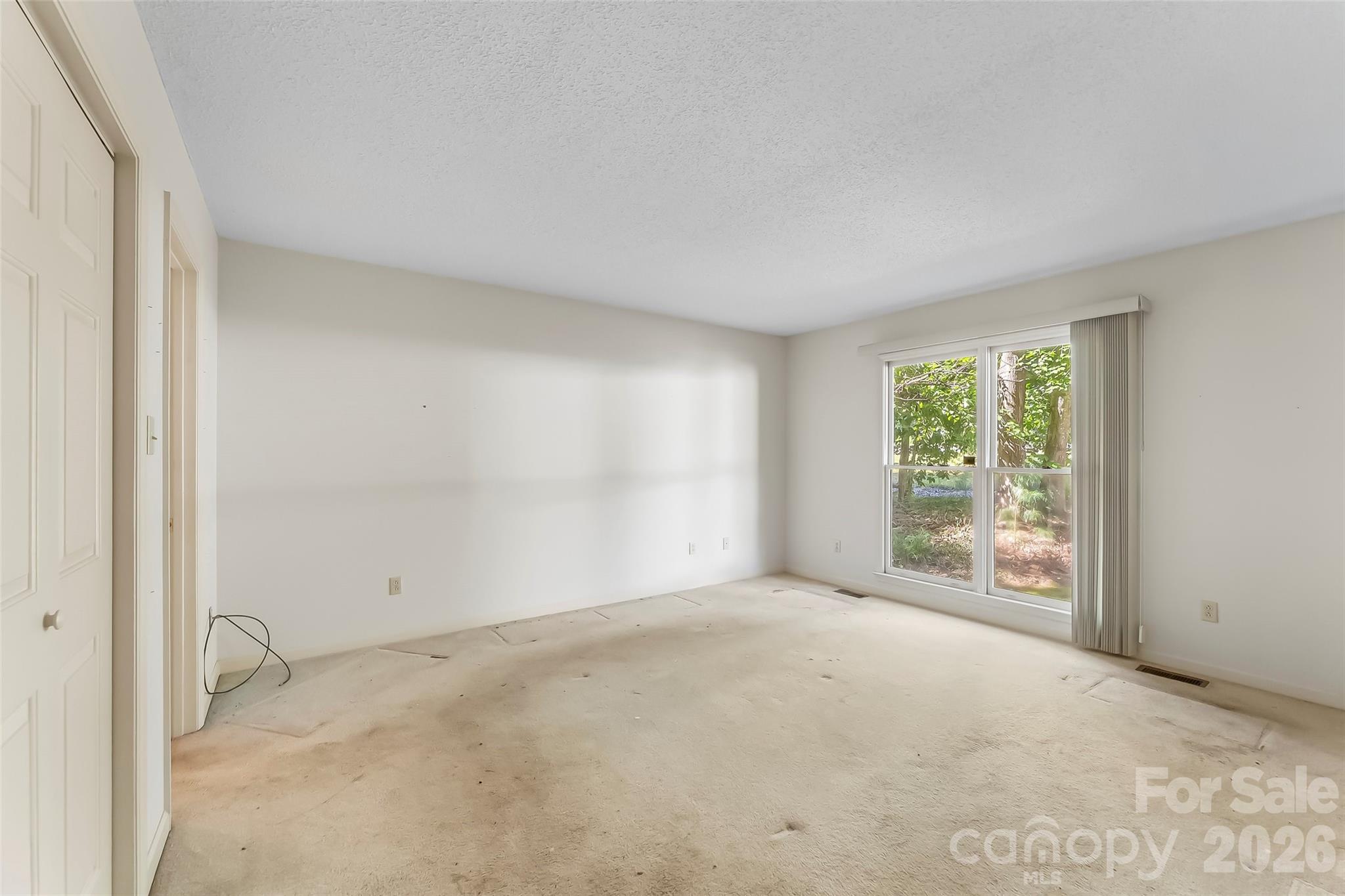 Single Family Residence at 2524 Robinson Road, Newton, photo 12 of 20