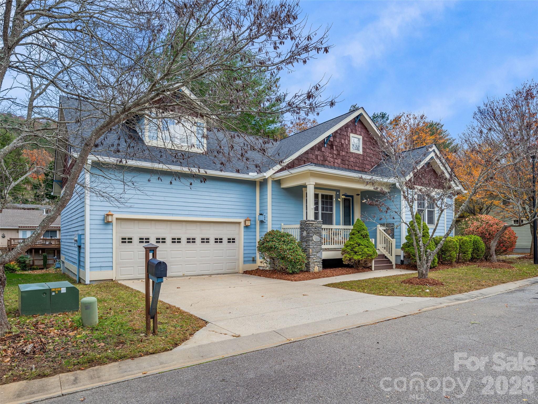 Single Family Residence at 1 Craftsman Circle, Asheville, photo 22 of 26