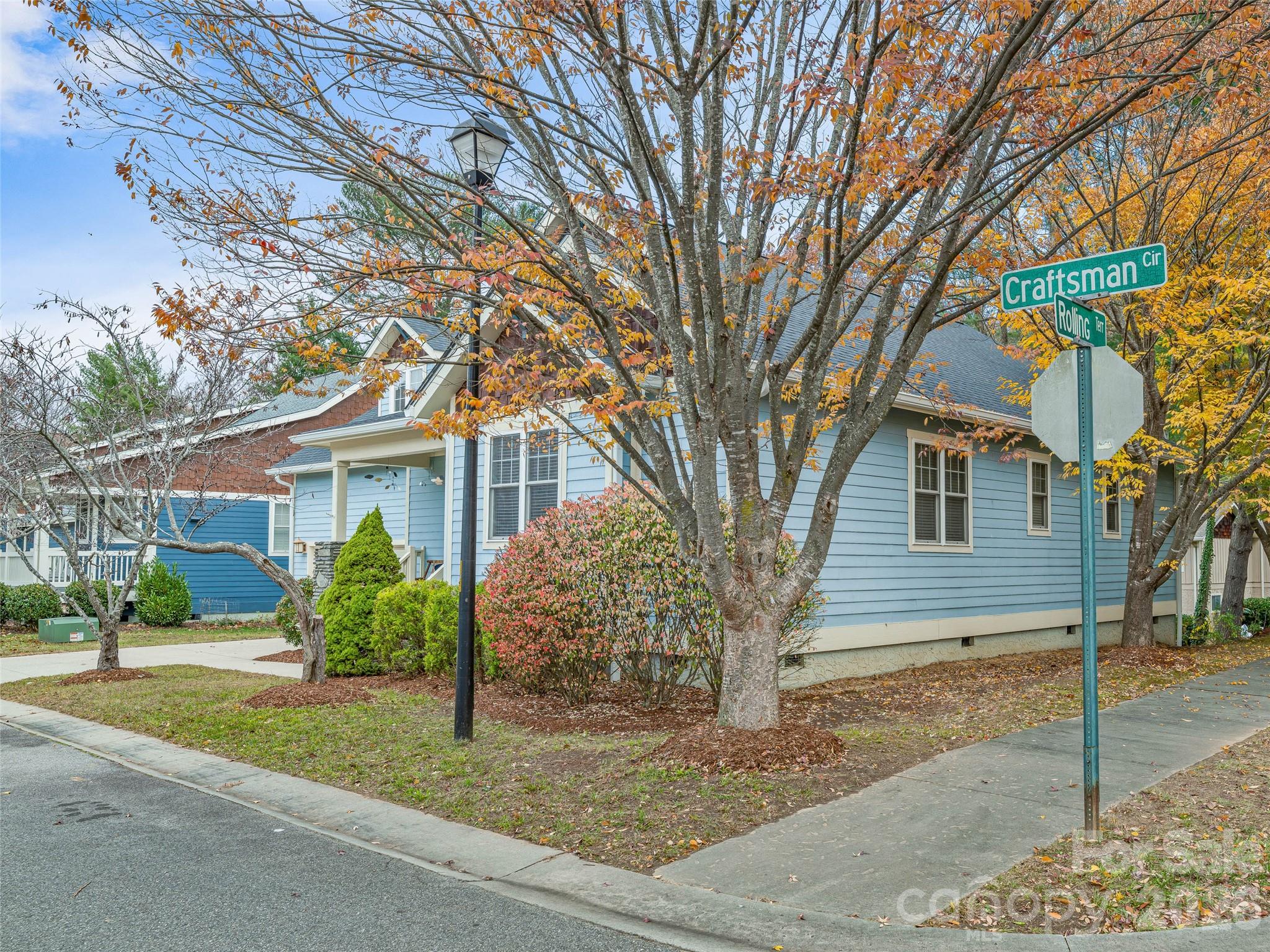Single Family Residence at 1 Craftsman Circle, Asheville, photo 23 of 26