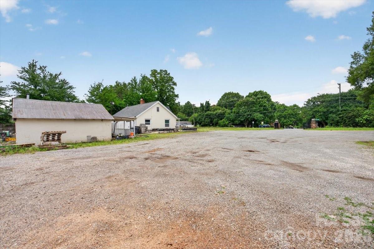 Business at 16008 Old Statesville Road, Huntersville, photo 8 of 44