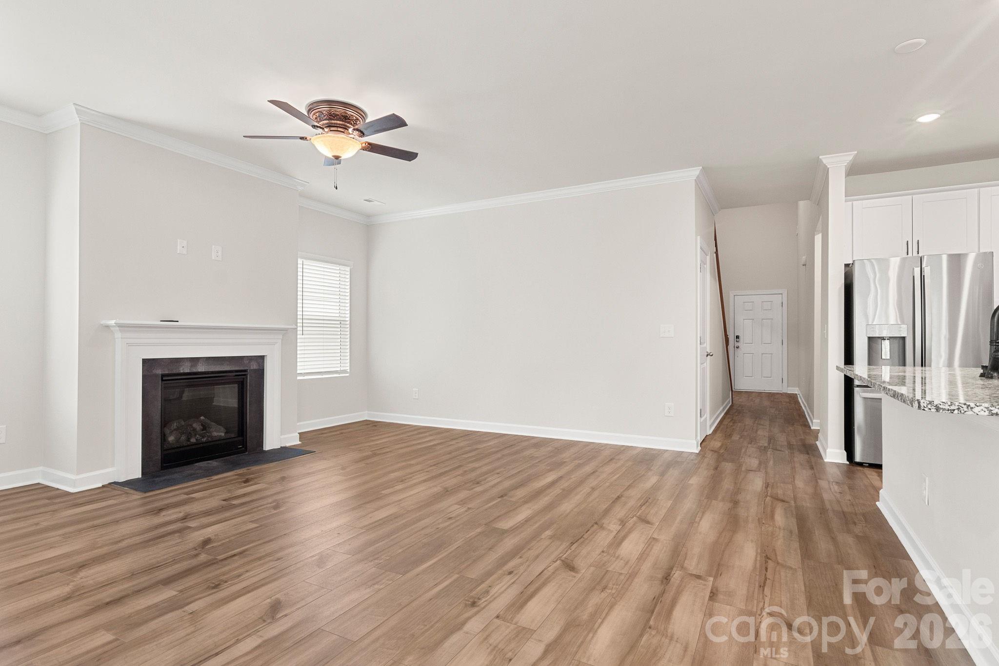 Single Family Residence at 2161 Cherrybark Court, Denver, photo 12 of 43