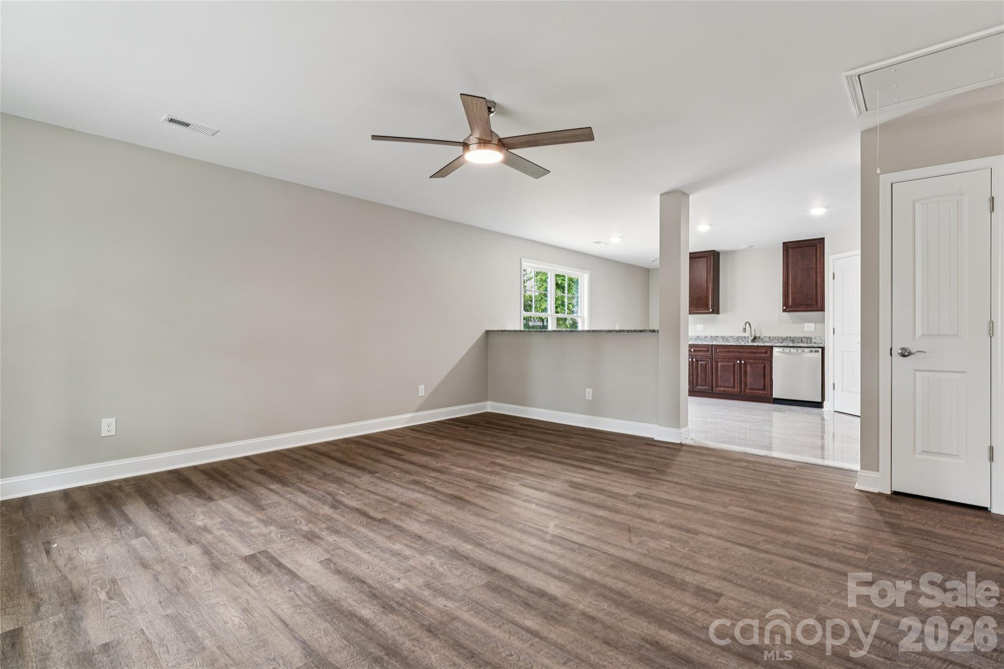 Single Family Residence at 209 W 17th Street, Kannapolis, photo 5 of 29