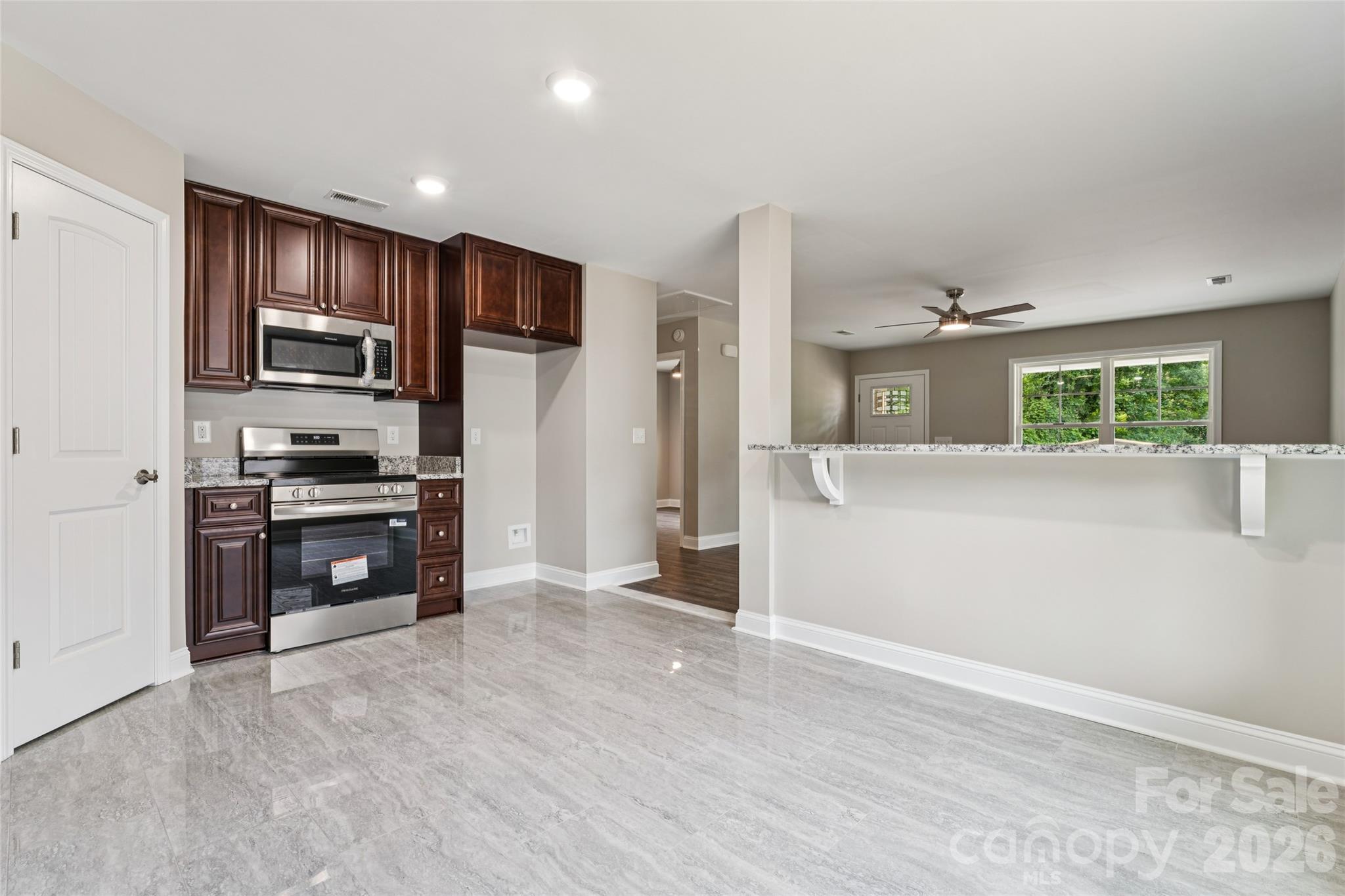 Single Family Residence at 209 W 17th Street, Kannapolis, photo 9 of 29