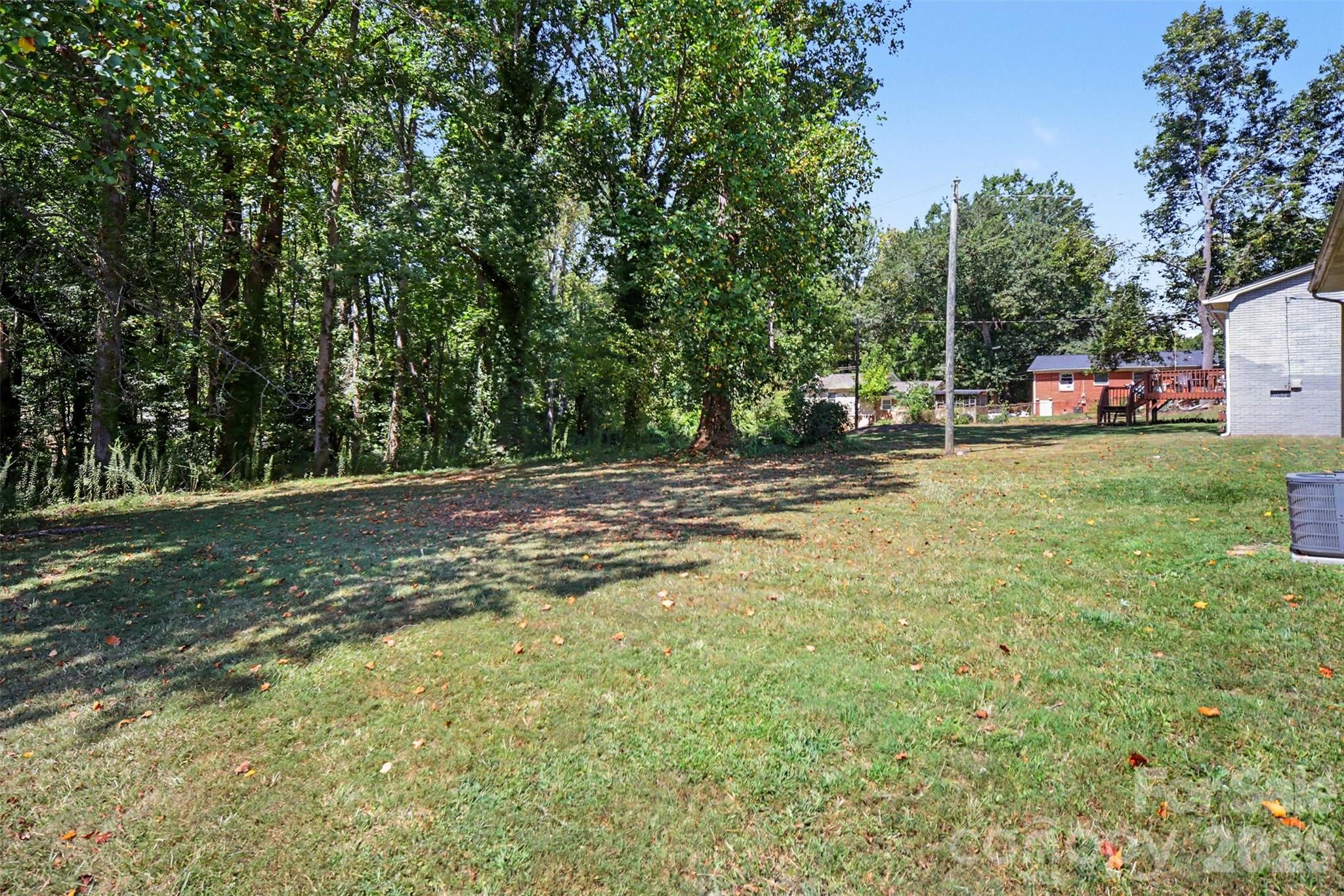 Single Family Residence at 829 Vancouver Lane, Gastonia, photo 37 of 40