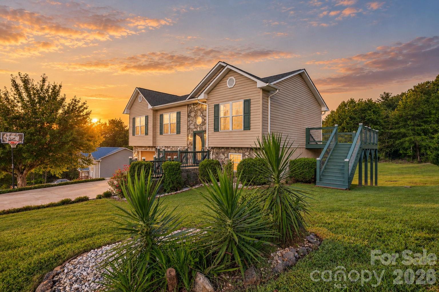 1260 Star Lane