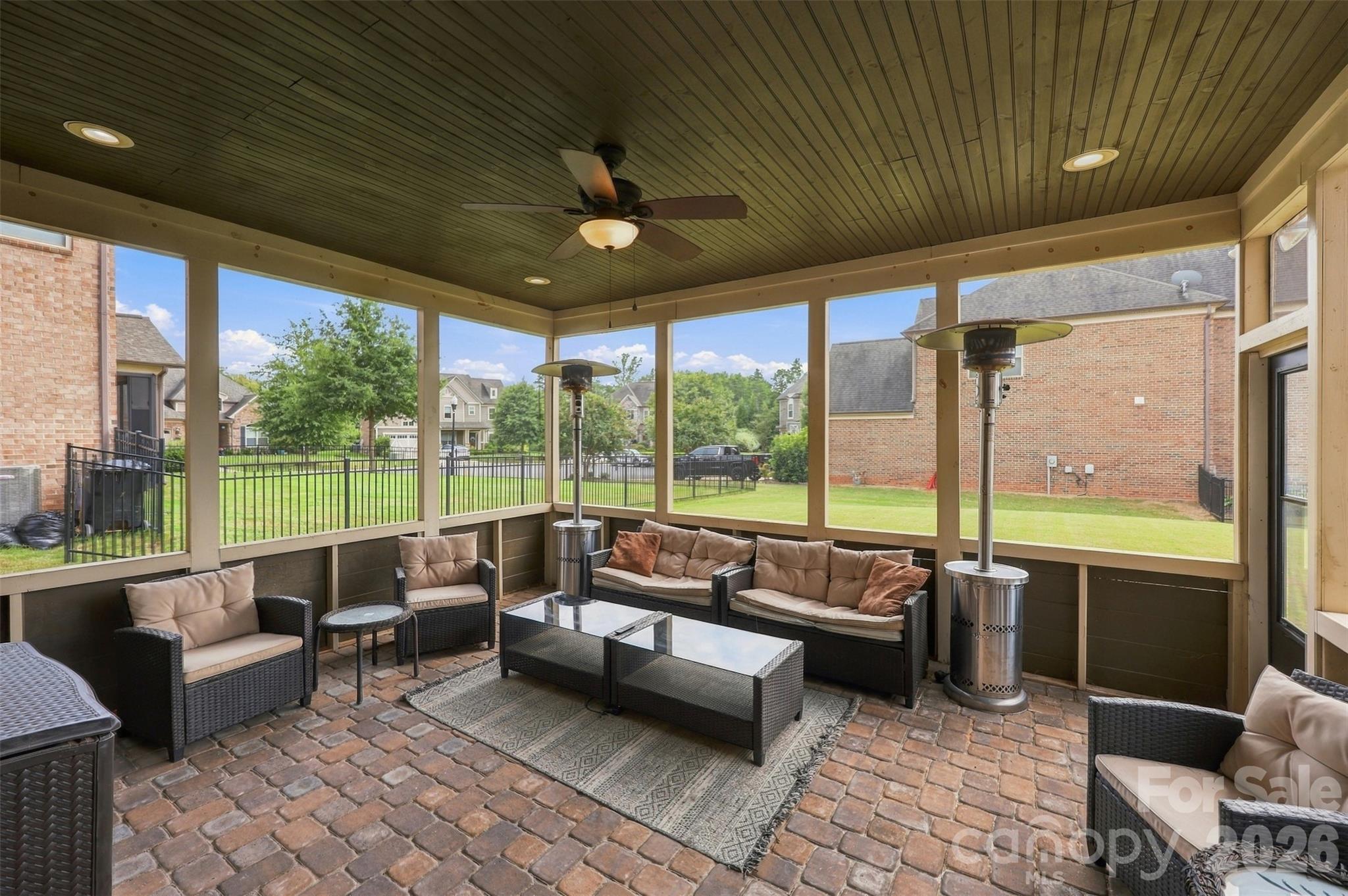 screened in porch - 131 Reserve Lane, Indian Land