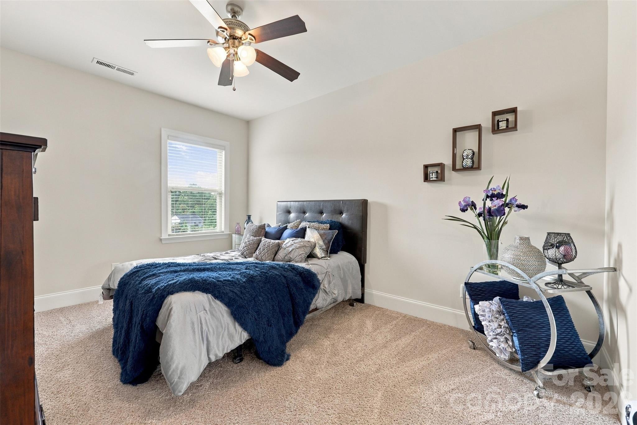 bedroom 2nd floor, ensuite jack and jill bath - 131 Reserve Lane, Indian Land