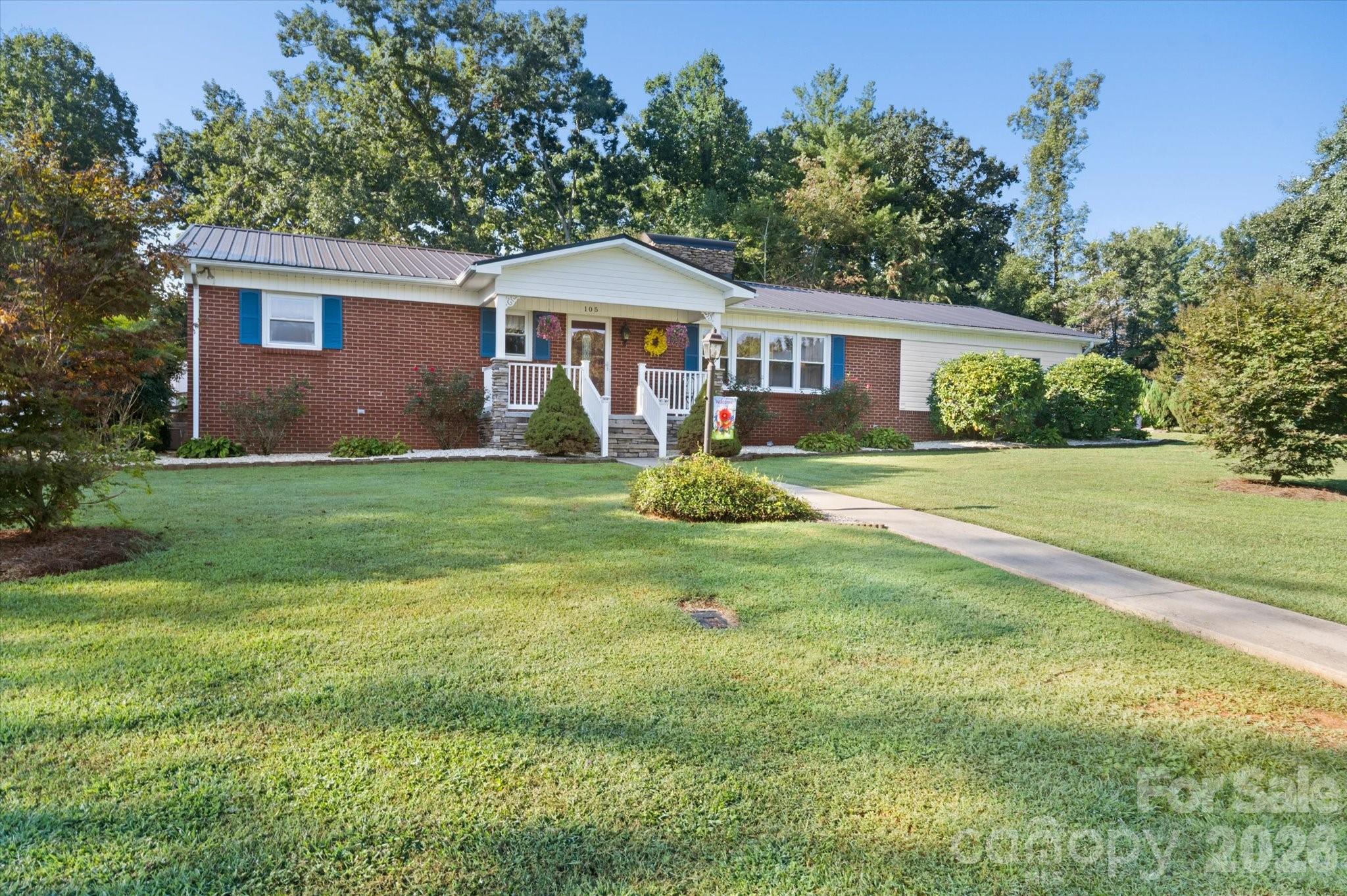 Single Family Residence at 105 Merrywood Drive, Lenoir, photo 40 of 46