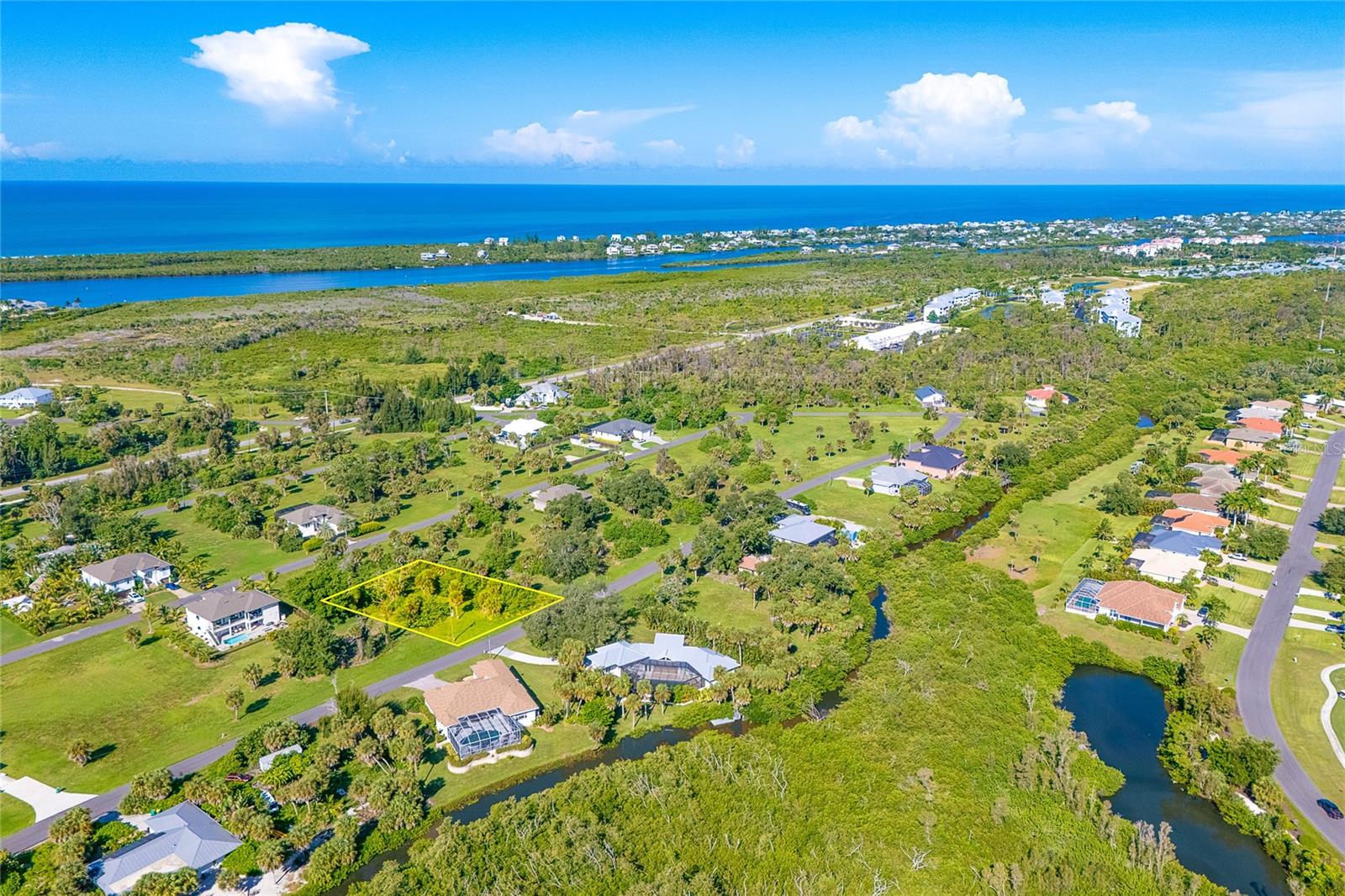 101 BARRACUDA DR