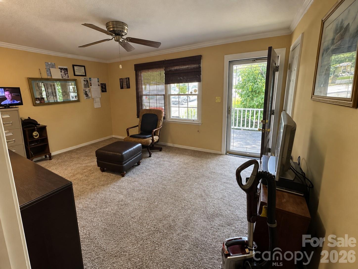 Daylight Living Room - 4711 Summit Avenue, Greensboro
