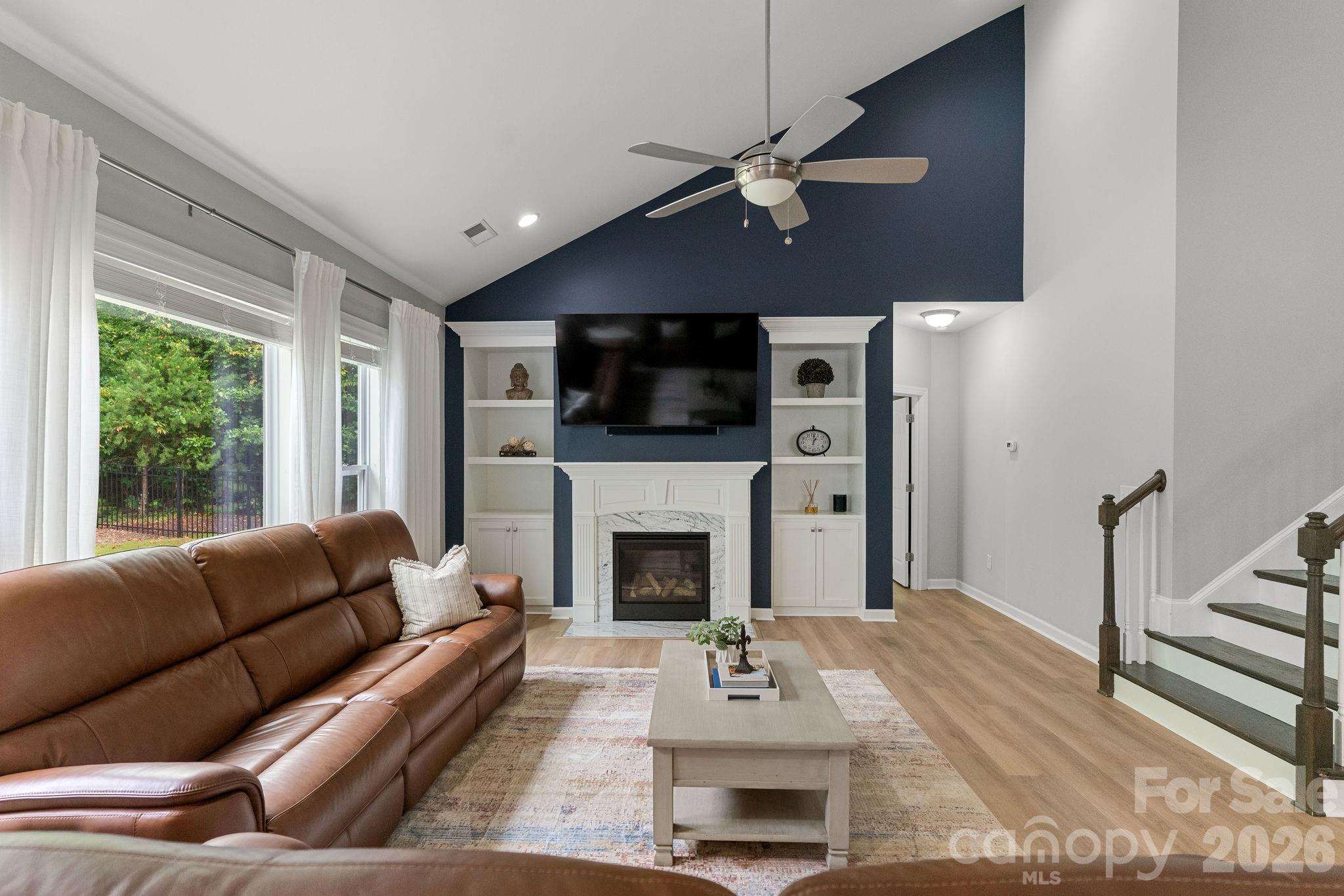 Single Family Residence at 5487 Sapwood Court, Denver, photo 16 of 51