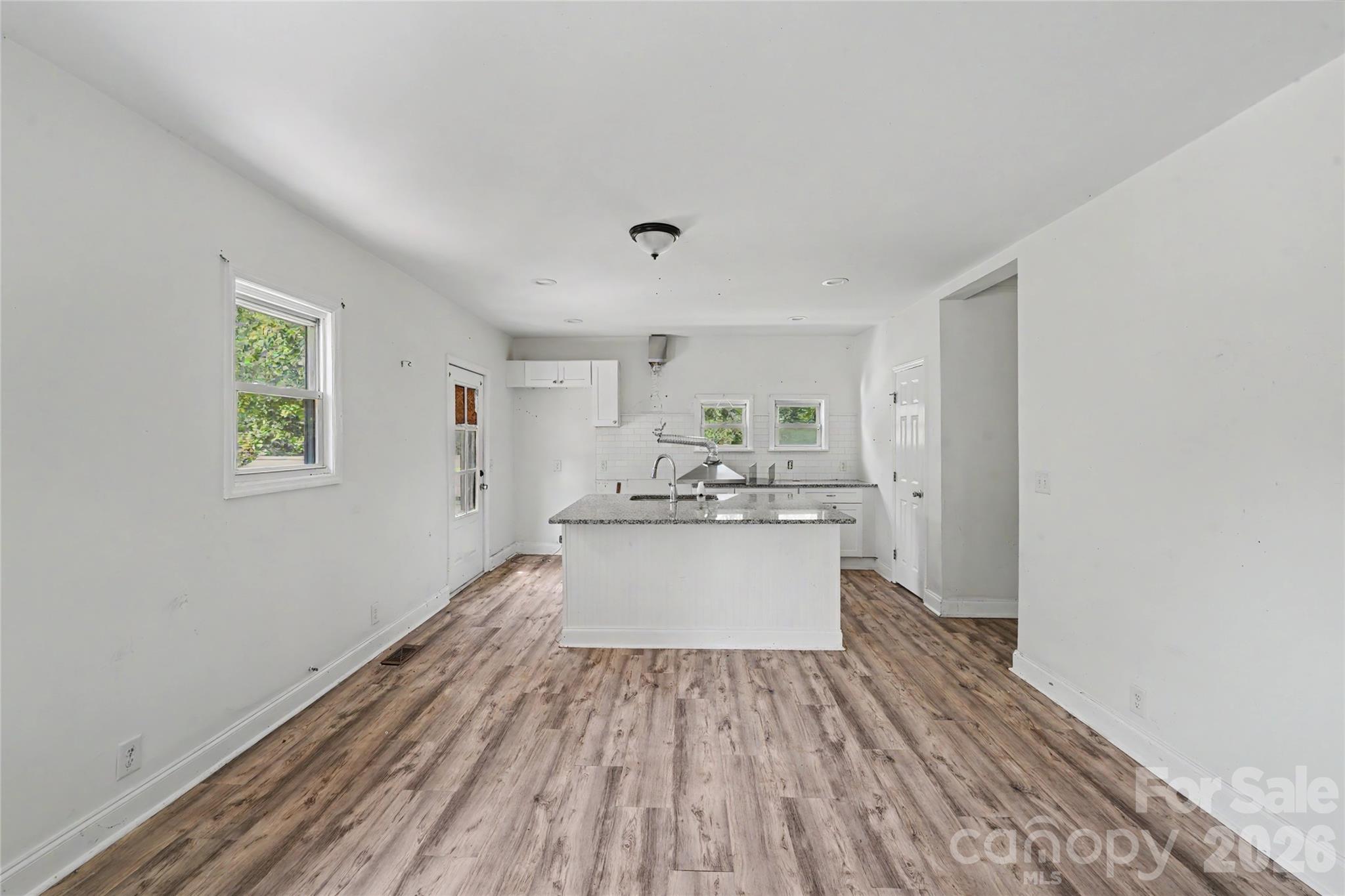 Single Family Residence at 308 Oakland Avenue, Belmont, photo 12 of 26