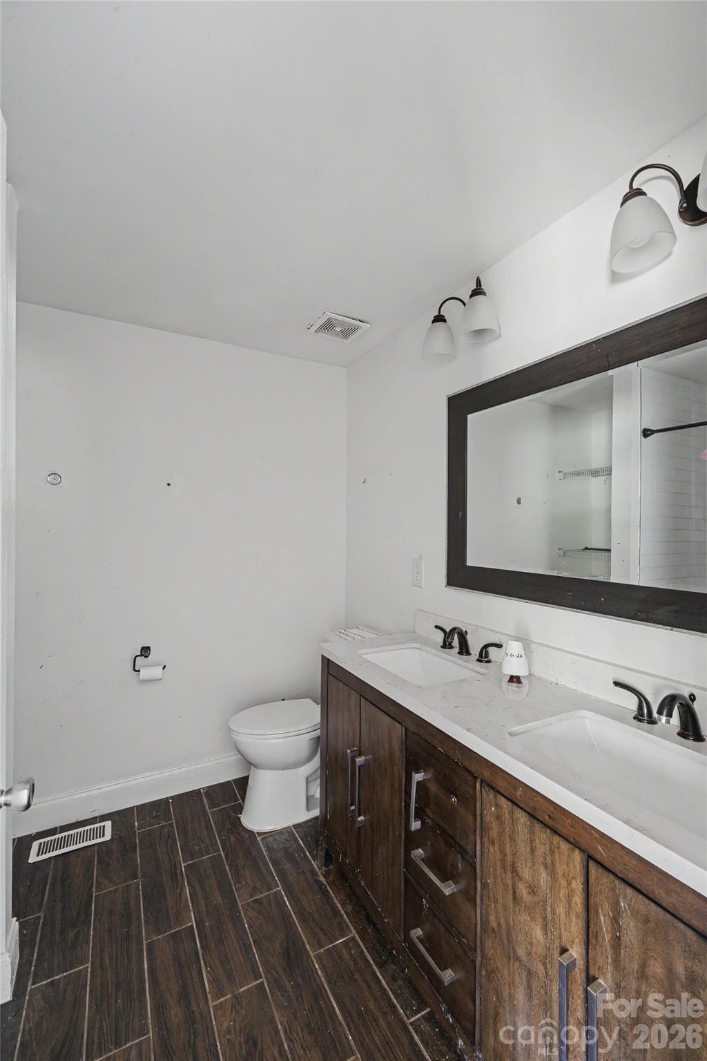 Single Family Residence at 308 Oakland Avenue, Belmont, photo 19 of 26