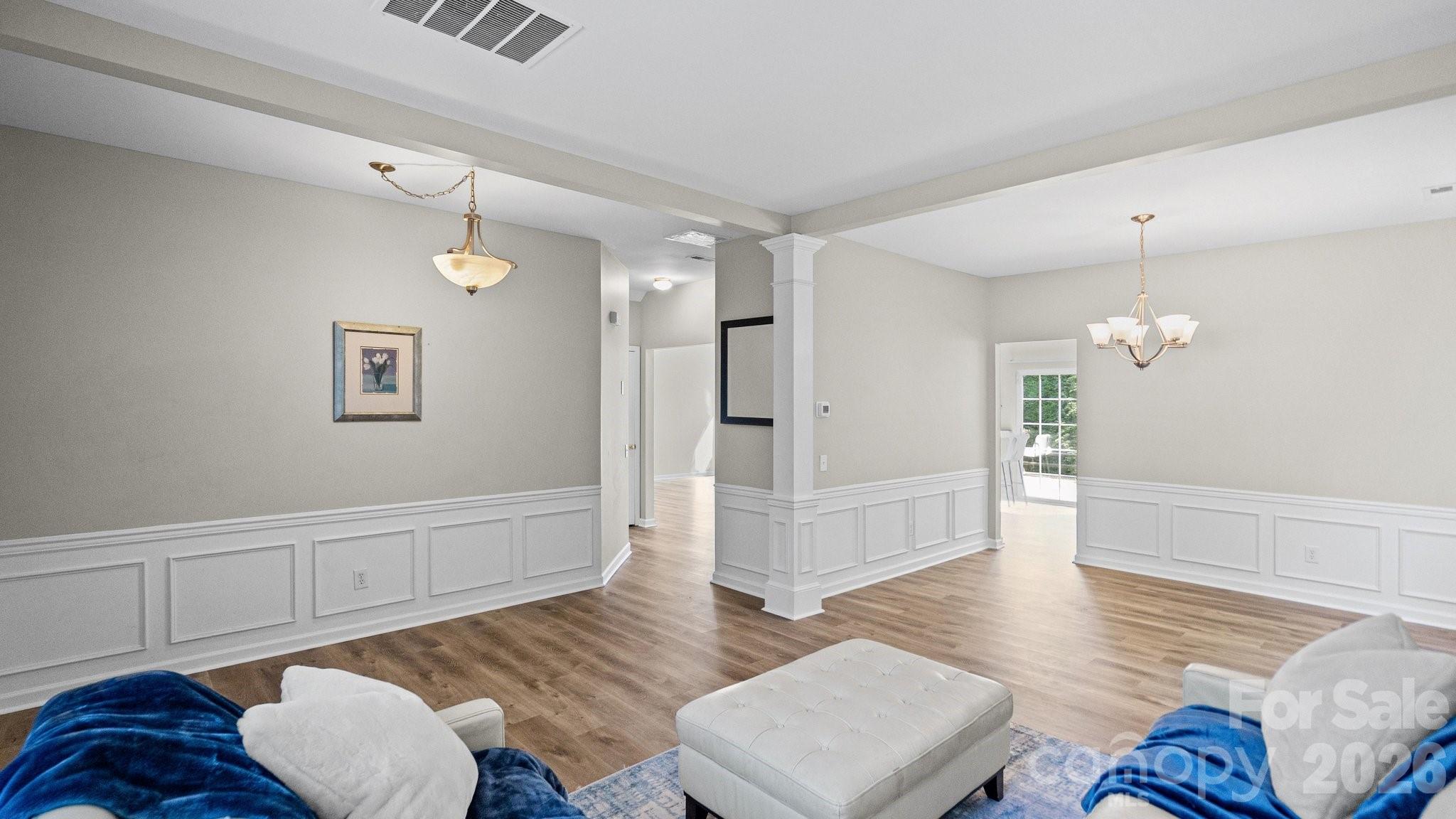 Single Family Residence at 9420 Hillston Ridge Road, Huntersville, photo 6 of 46