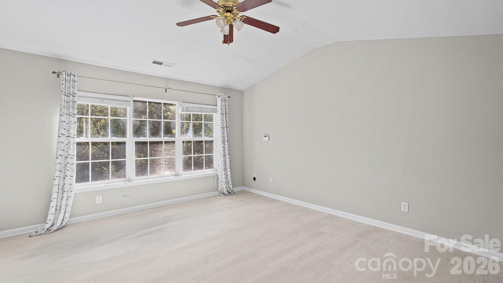 Single Family Residence at 9420 Hillston Ridge Road, Huntersville, photo 20 of 46