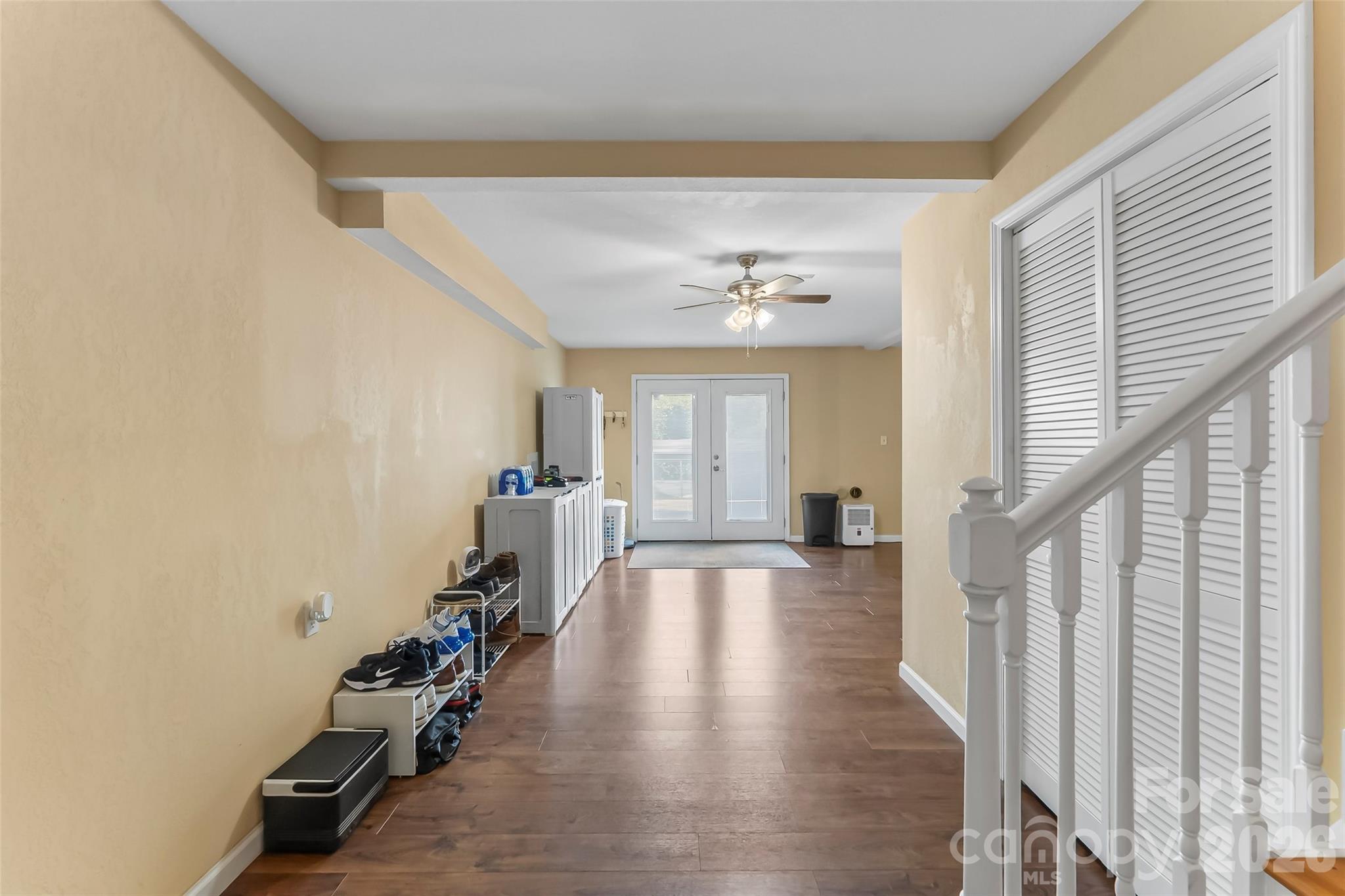 Single Family Residence at 1688 Buffett Circle, Hickory, photo 21 of 39