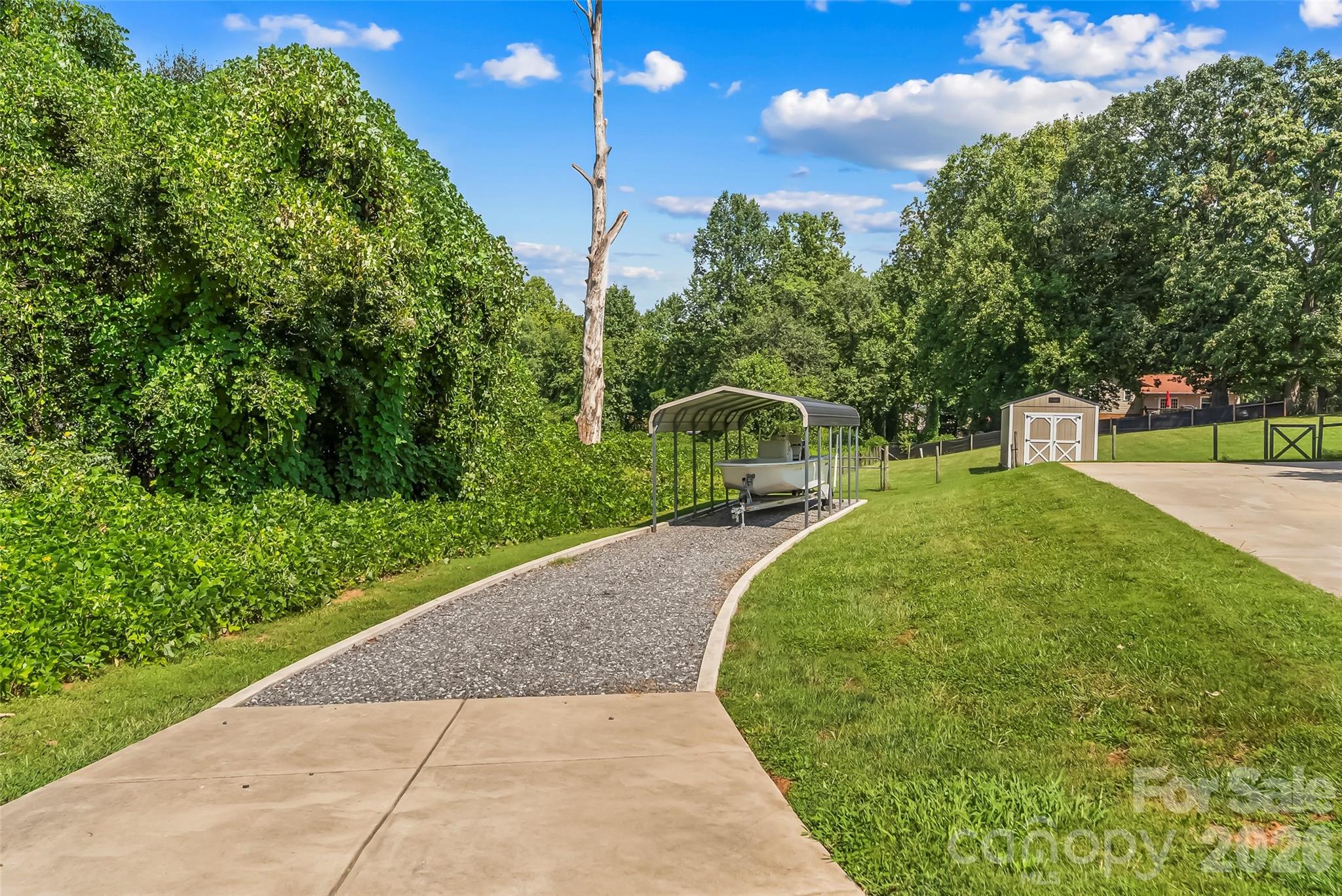 Single Family Residence at 1688 Buffett Circle, Hickory, photo 30 of 39