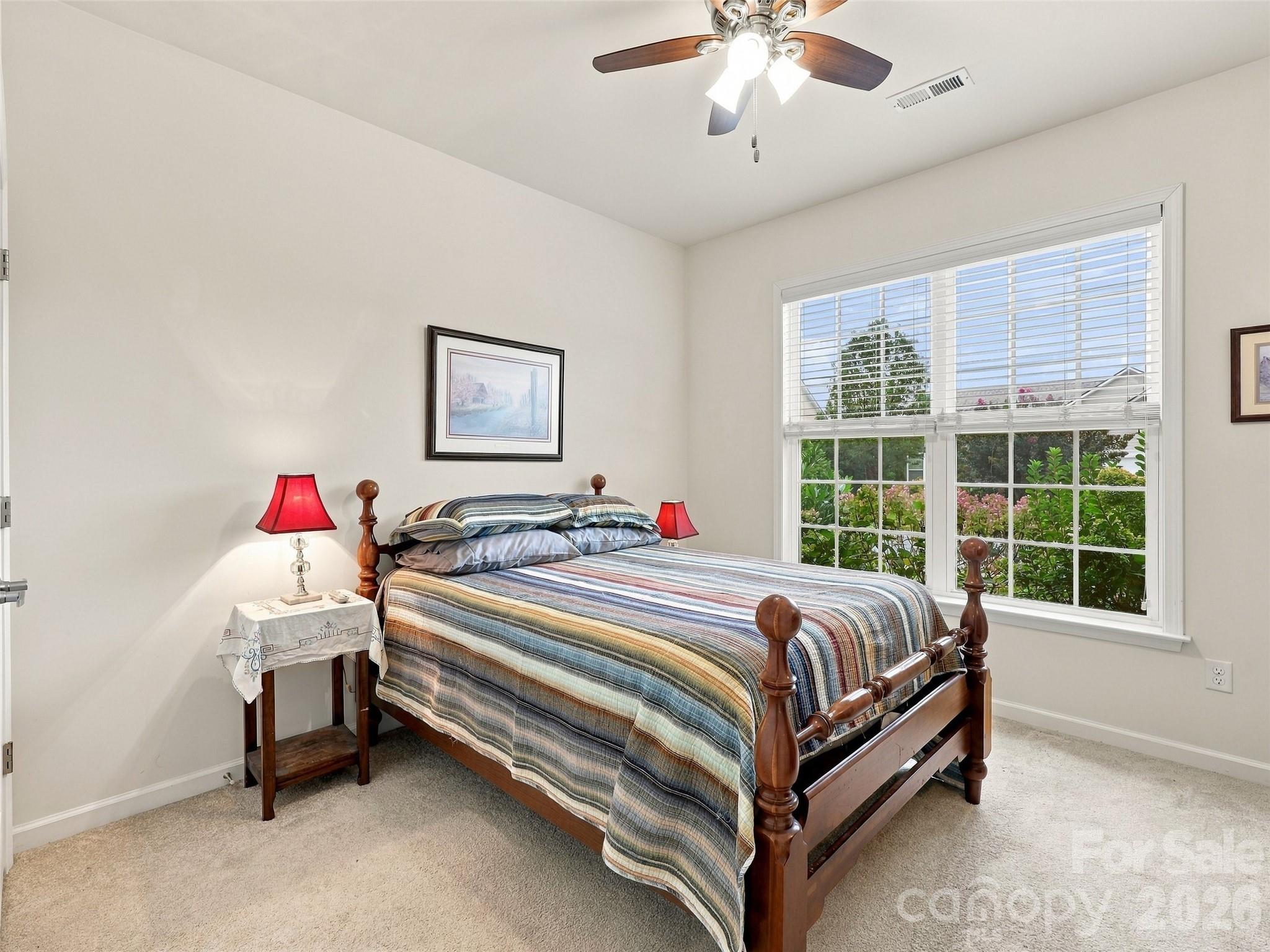 Single Family Residence at 78 Brookstone Court, Hendersonville, photo 14 of 48