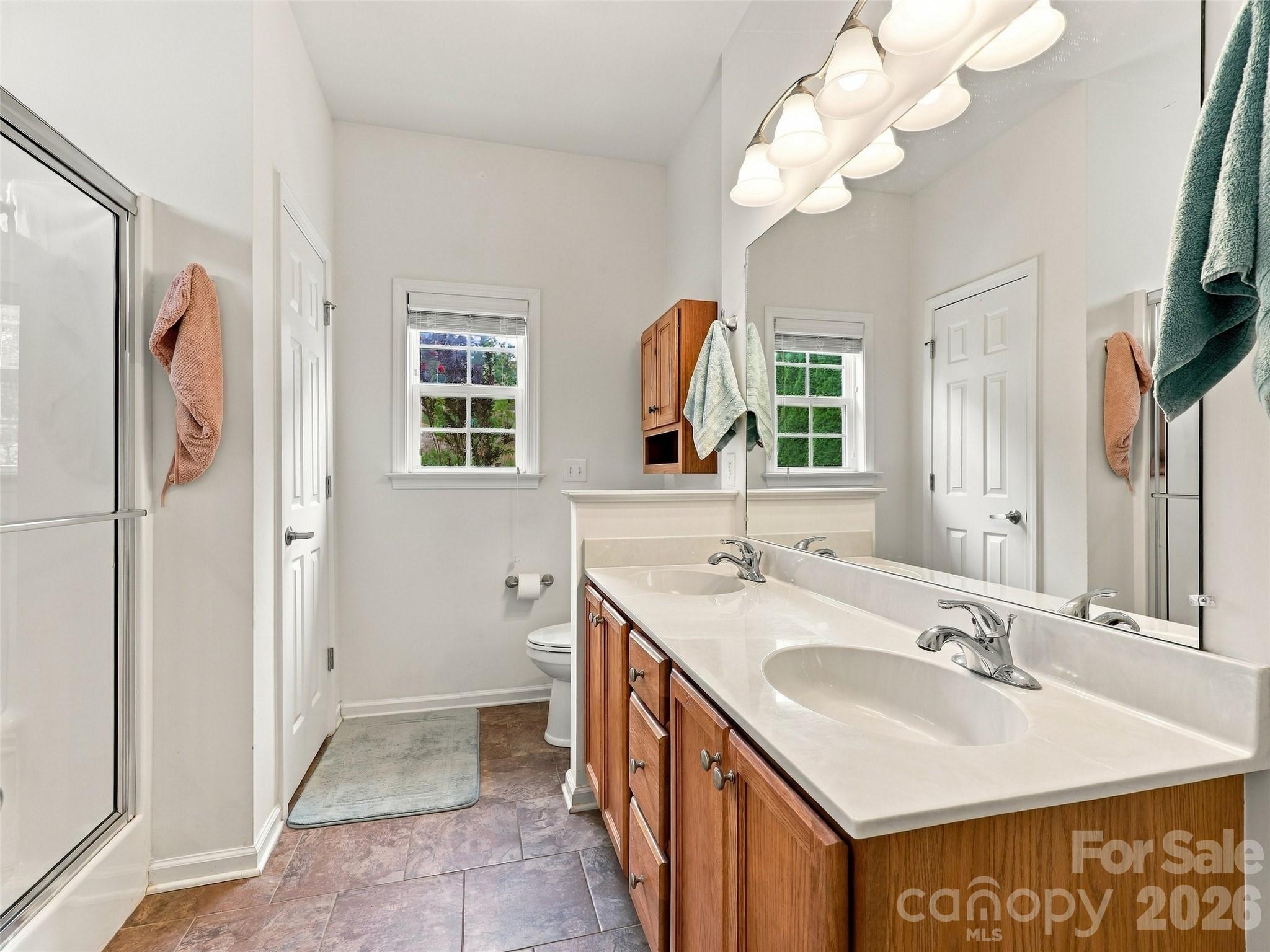 Single Family Residence at 78 Brookstone Court, Hendersonville, photo 36 of 48