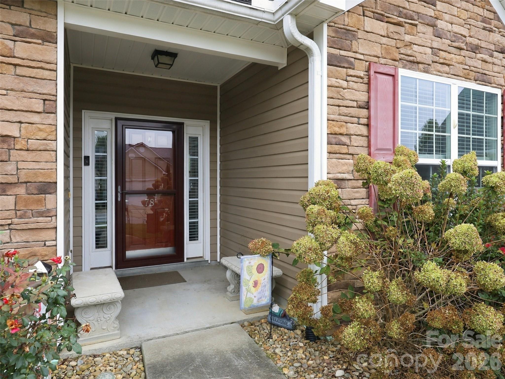 Single Family Residence at 78 Brookstone Court, Hendersonville, photo 39 of 48