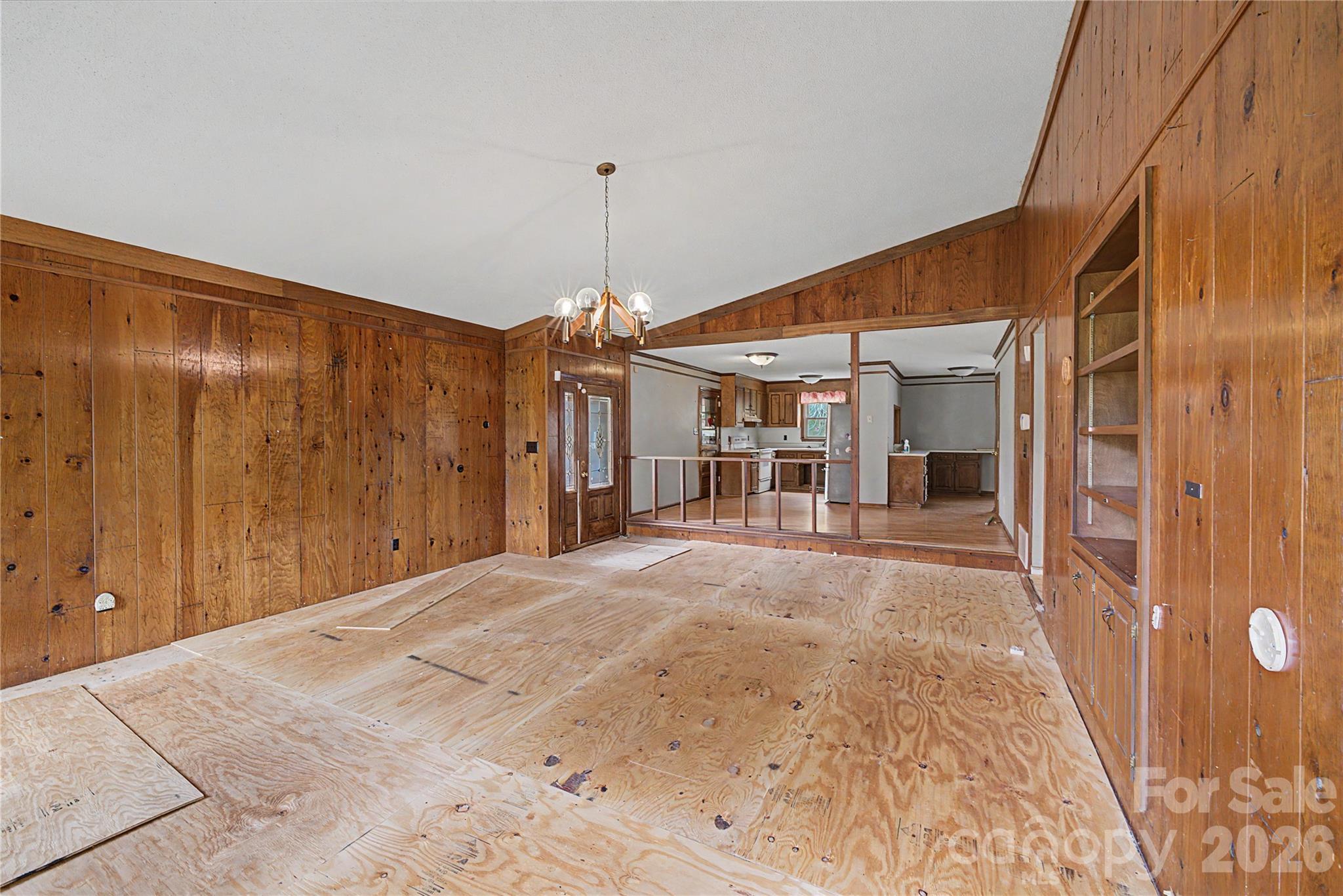 Single Family Residence at 102 Nob Hill Drive, Gaffney, photo 10 of 31
