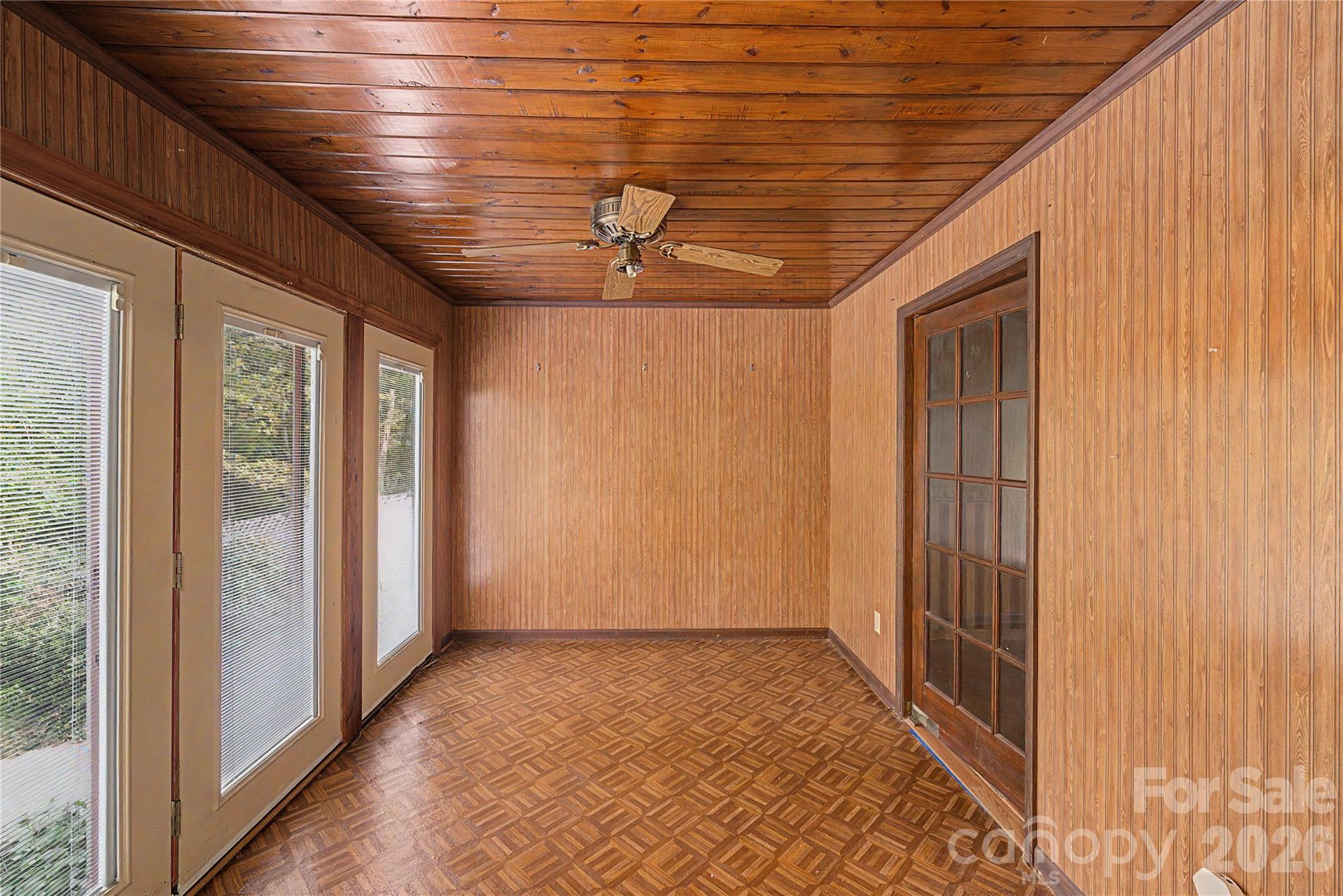 Single Family Residence at 102 Nob Hill Drive, Gaffney, photo 16 of 31