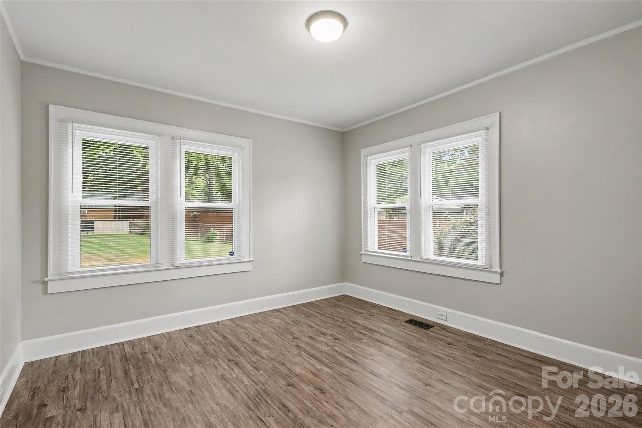 Single Family Residence at 1521 Blackwood Street, Gastonia, photo 9 of 32