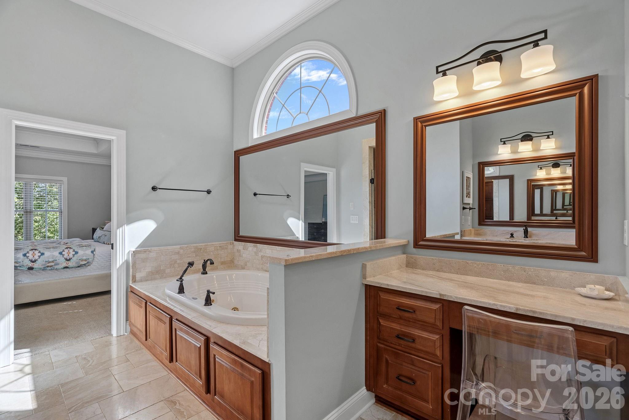 Single Family Residence at 1104 Longwood Court, Matthews, photo 20 of 44