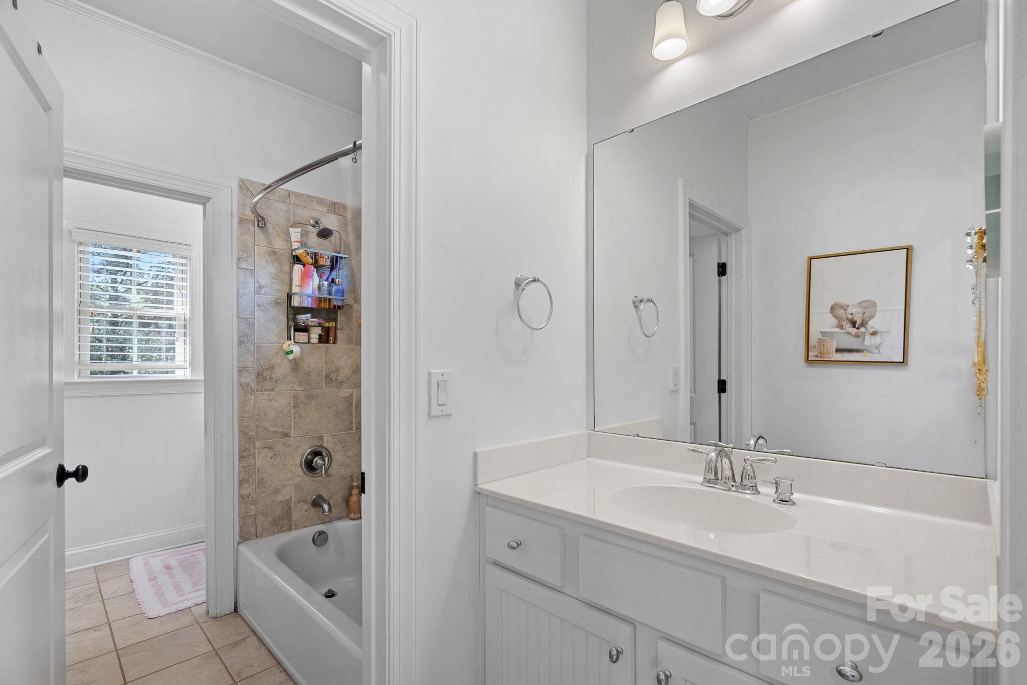 Jack-n-Jill style bathroom - 1104 Longwood Court, Matthews
