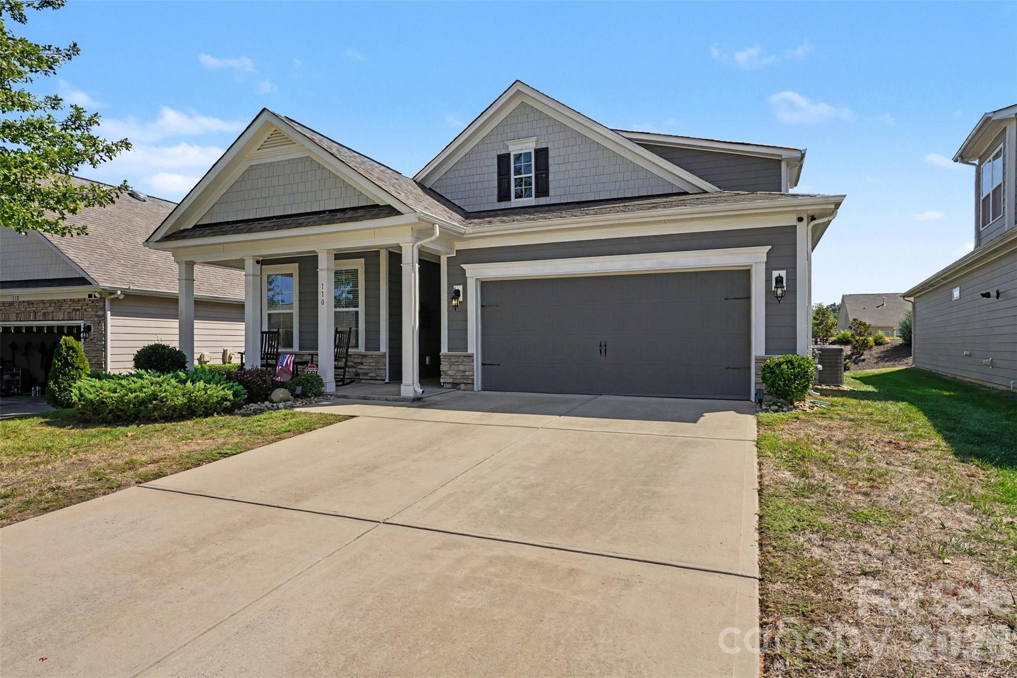 Single Family Residence at 110 Boatwright Lane, Mooresville, photo 7 of 40