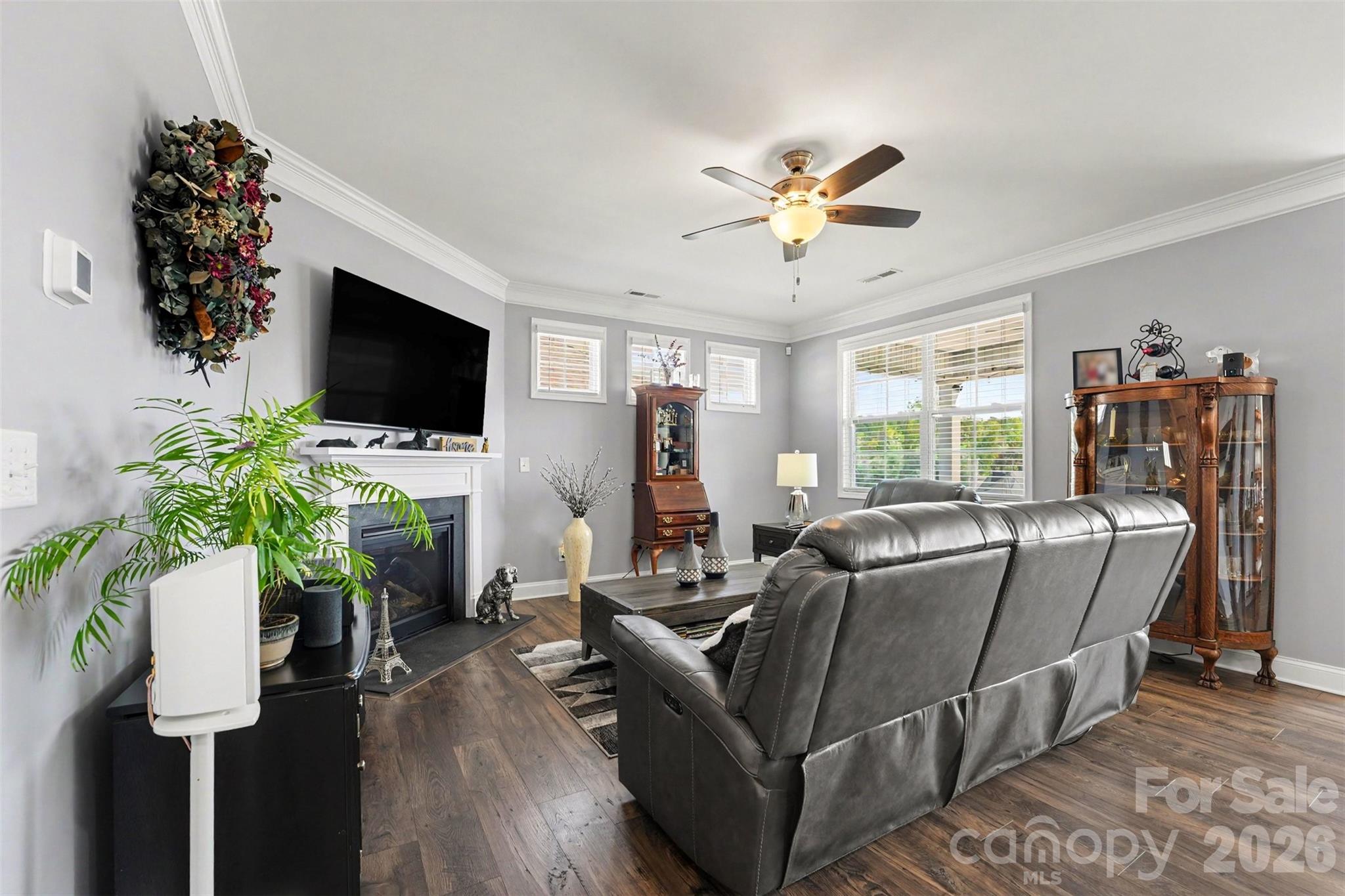 Single Family Residence at 110 Boatwright Lane, Mooresville, photo 3 of 40