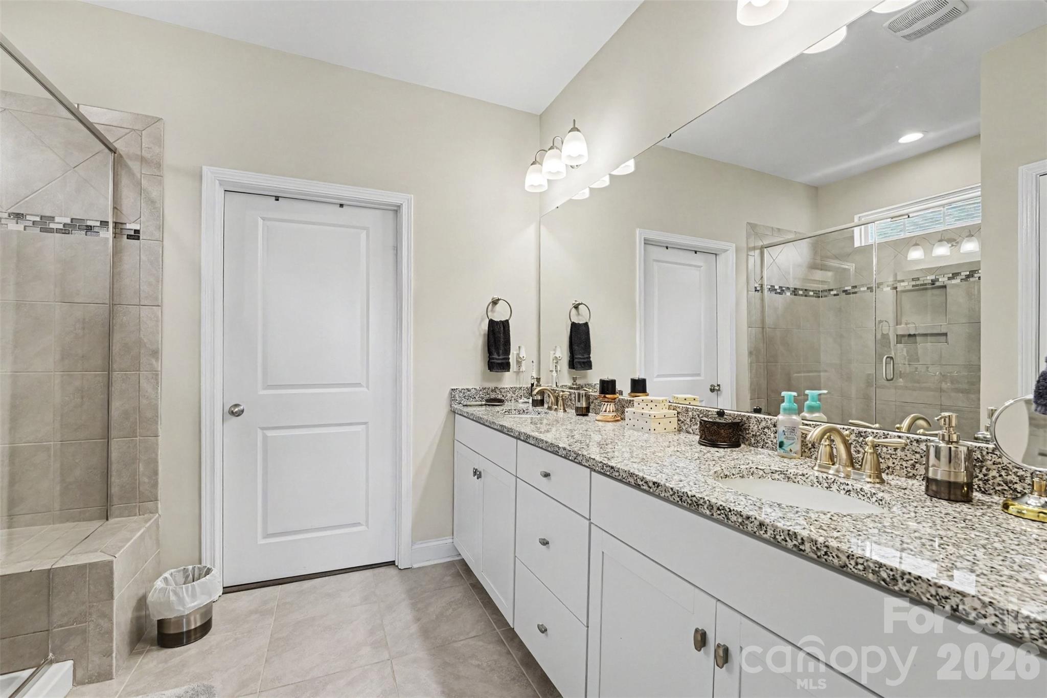 Single Family Residence at 110 Boatwright Lane, Mooresville, photo 10 of 40