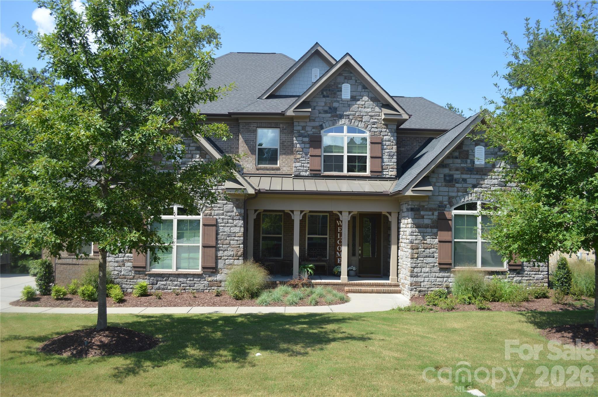 Single Family Residence at 17810 Pawleys Plantation Lane, Charlotte, photo 2 of 48