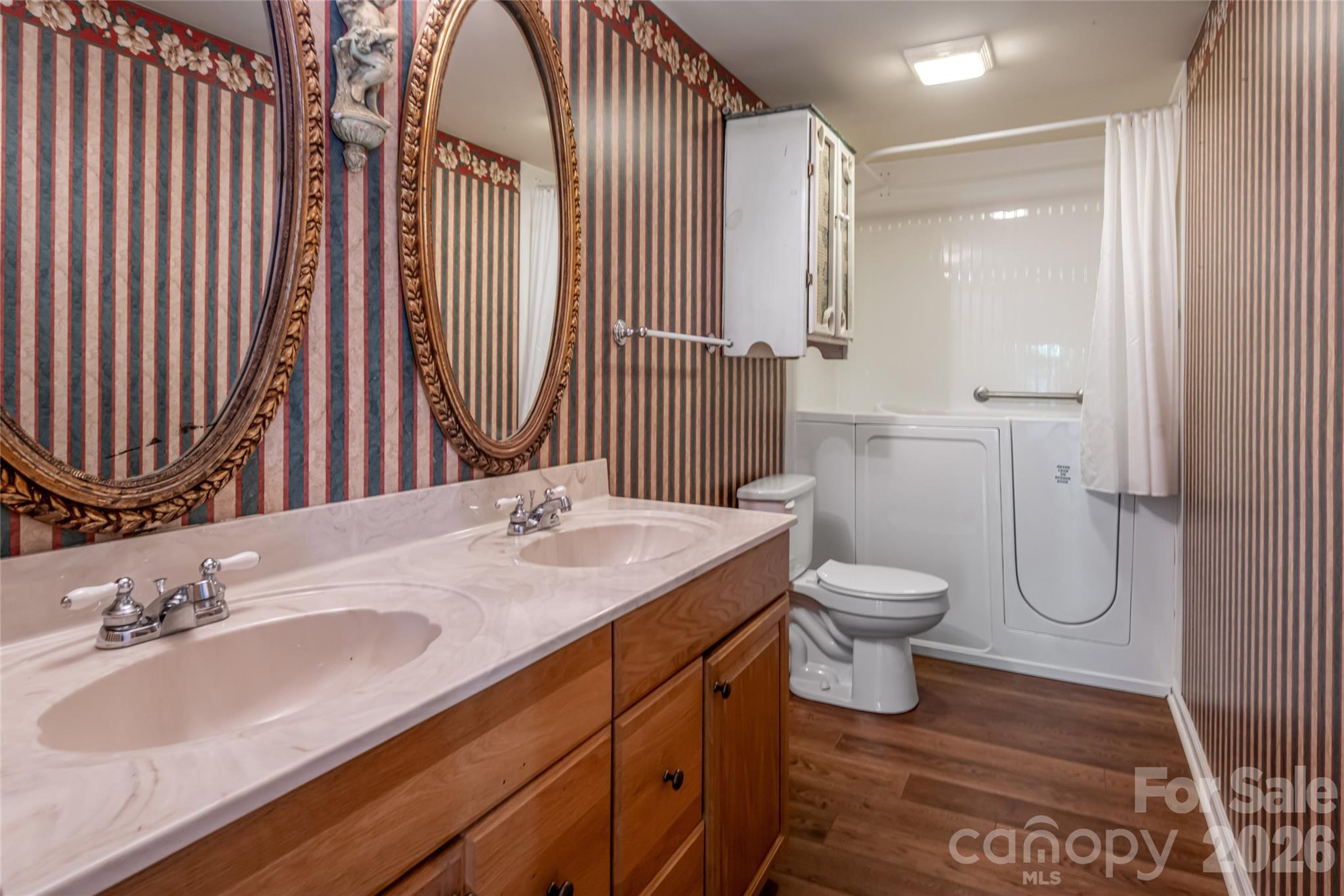 2nd living quarters bathroom - 3482 Polk County Line Road, Rutherfordton