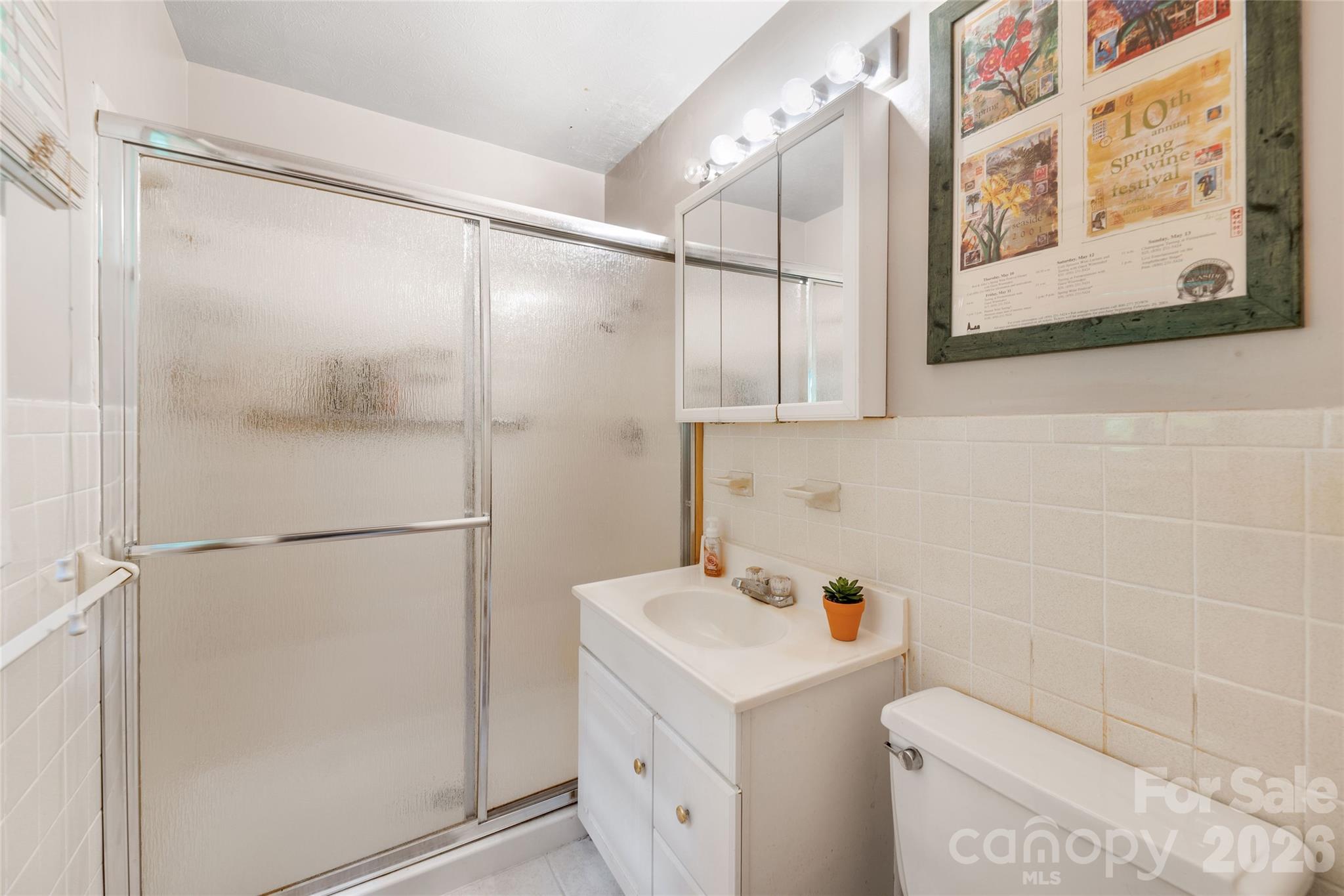 Ensuite Bathroom - 102 Boyd Drive, Flat Rock
