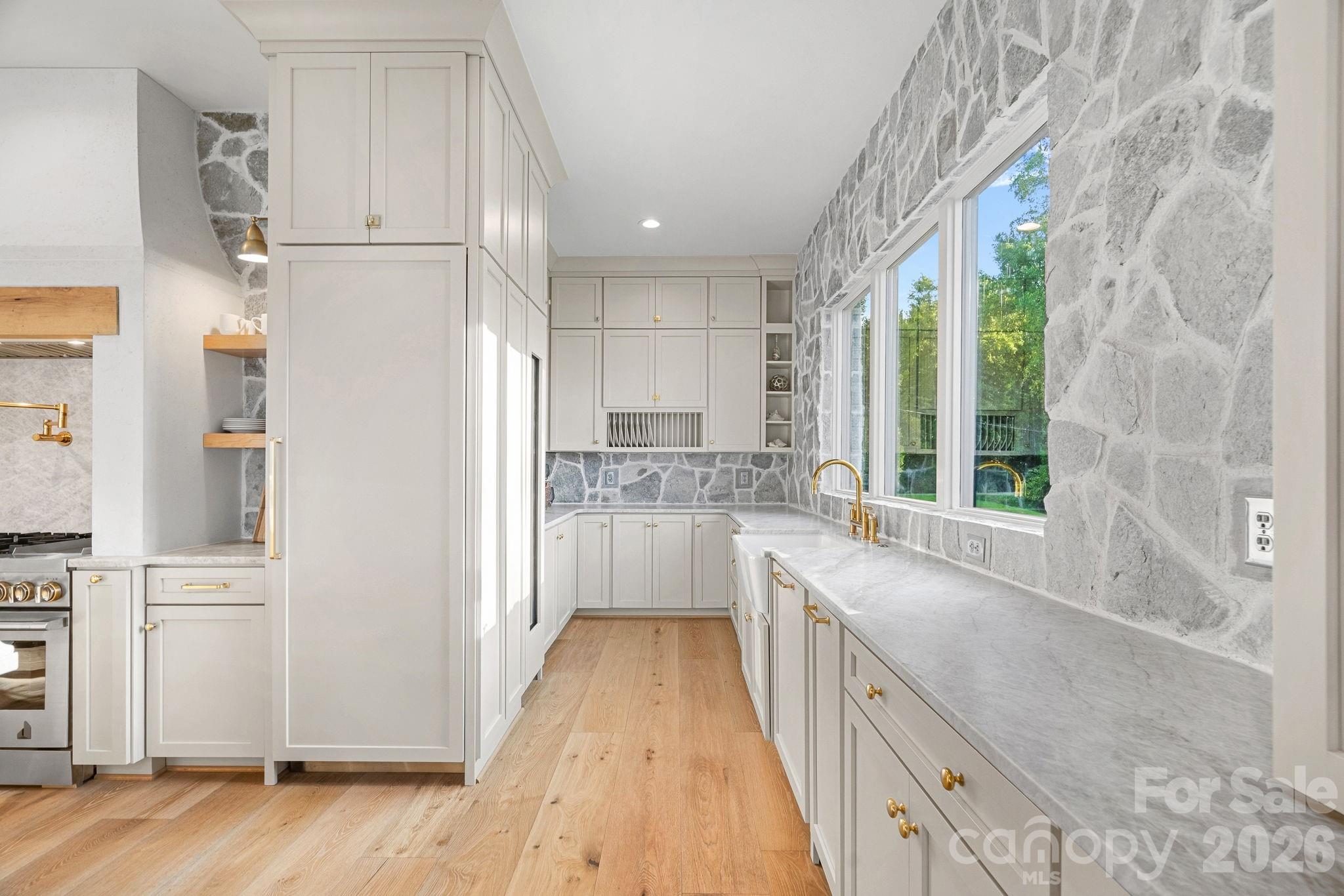 Single Family Residence at 7679 Rabbit Circle, Denver, photo 18 of 48