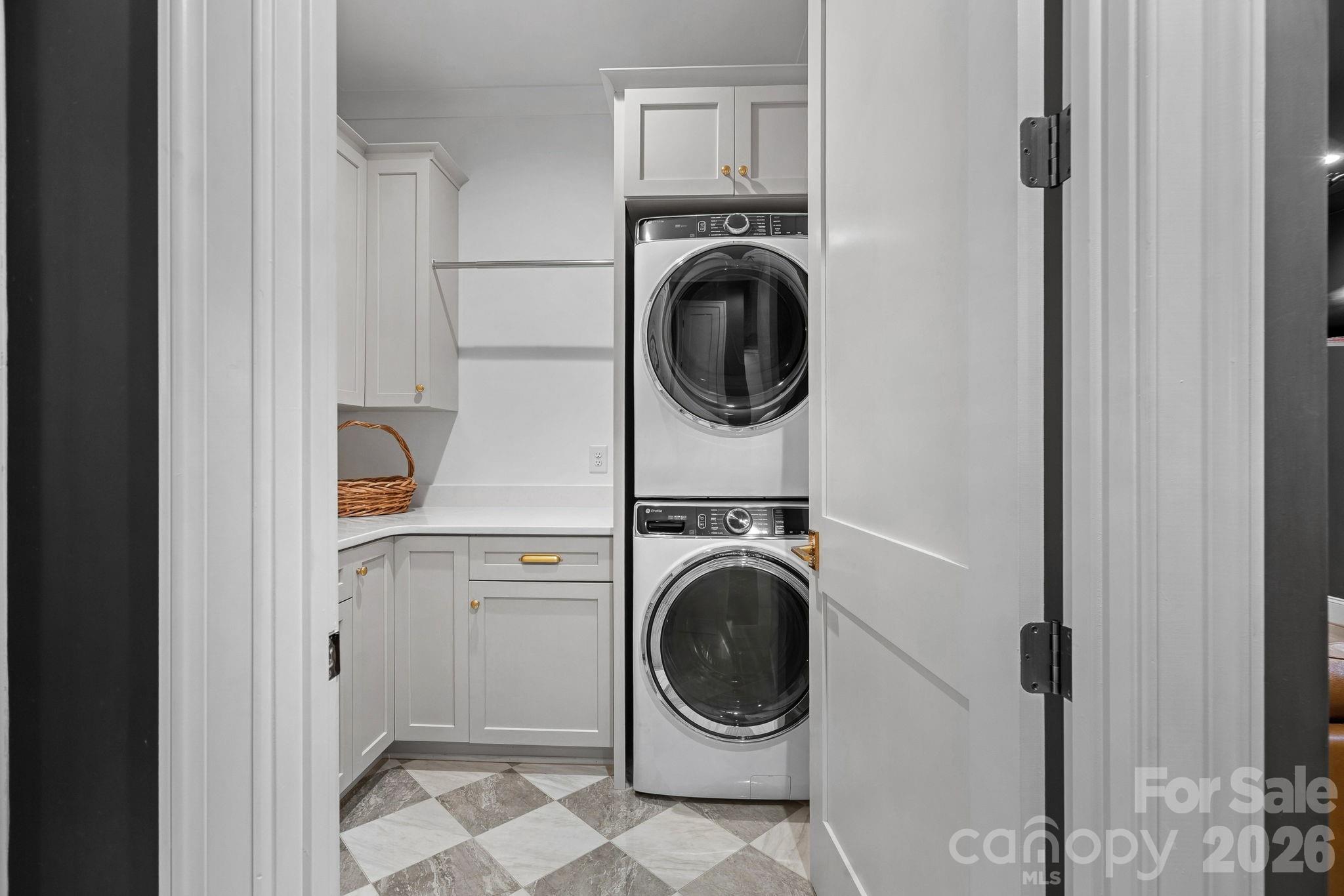 upstairs laundry room - 7679 Rabbit Circle, Denver