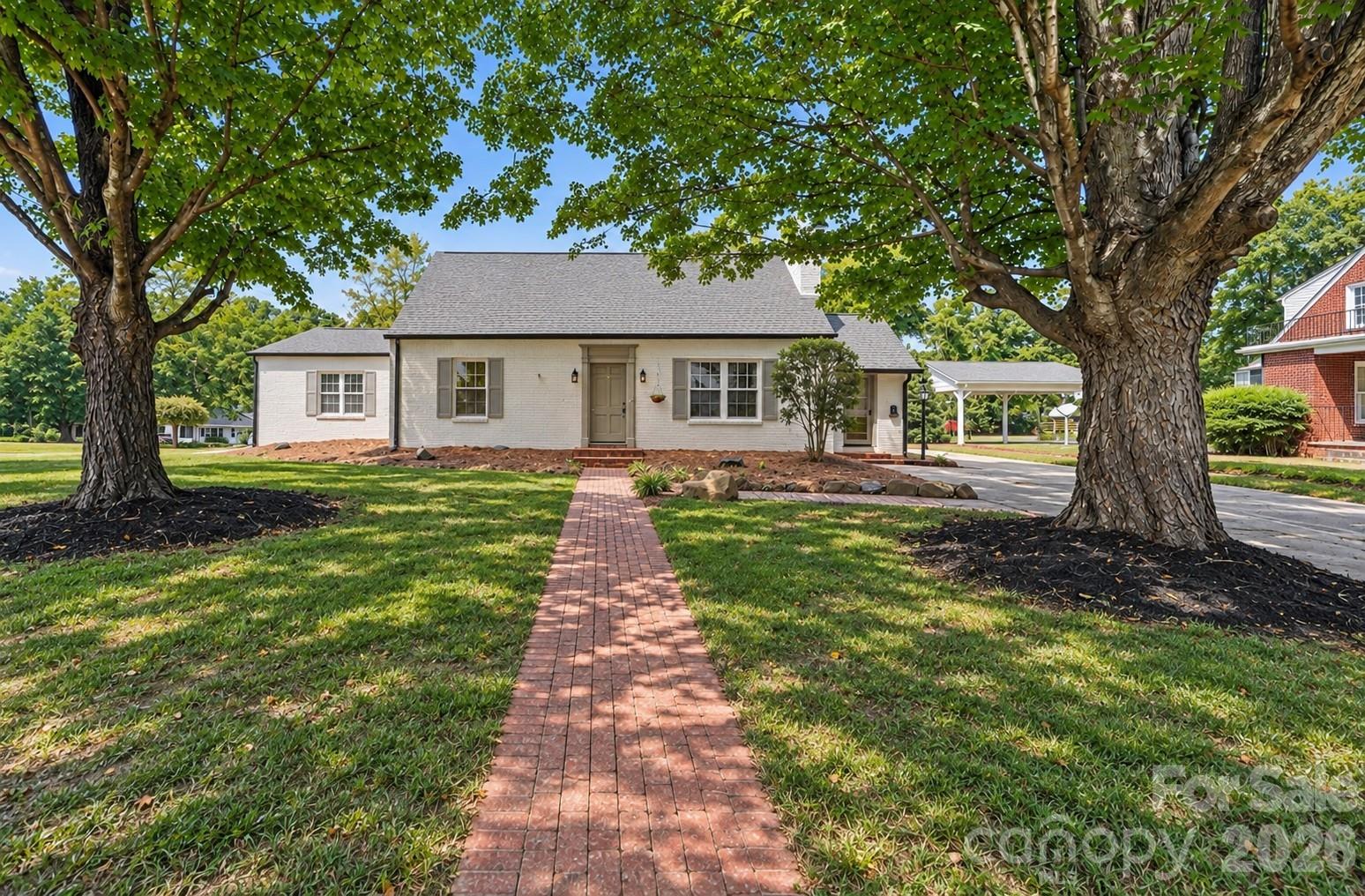 433 N Main Street