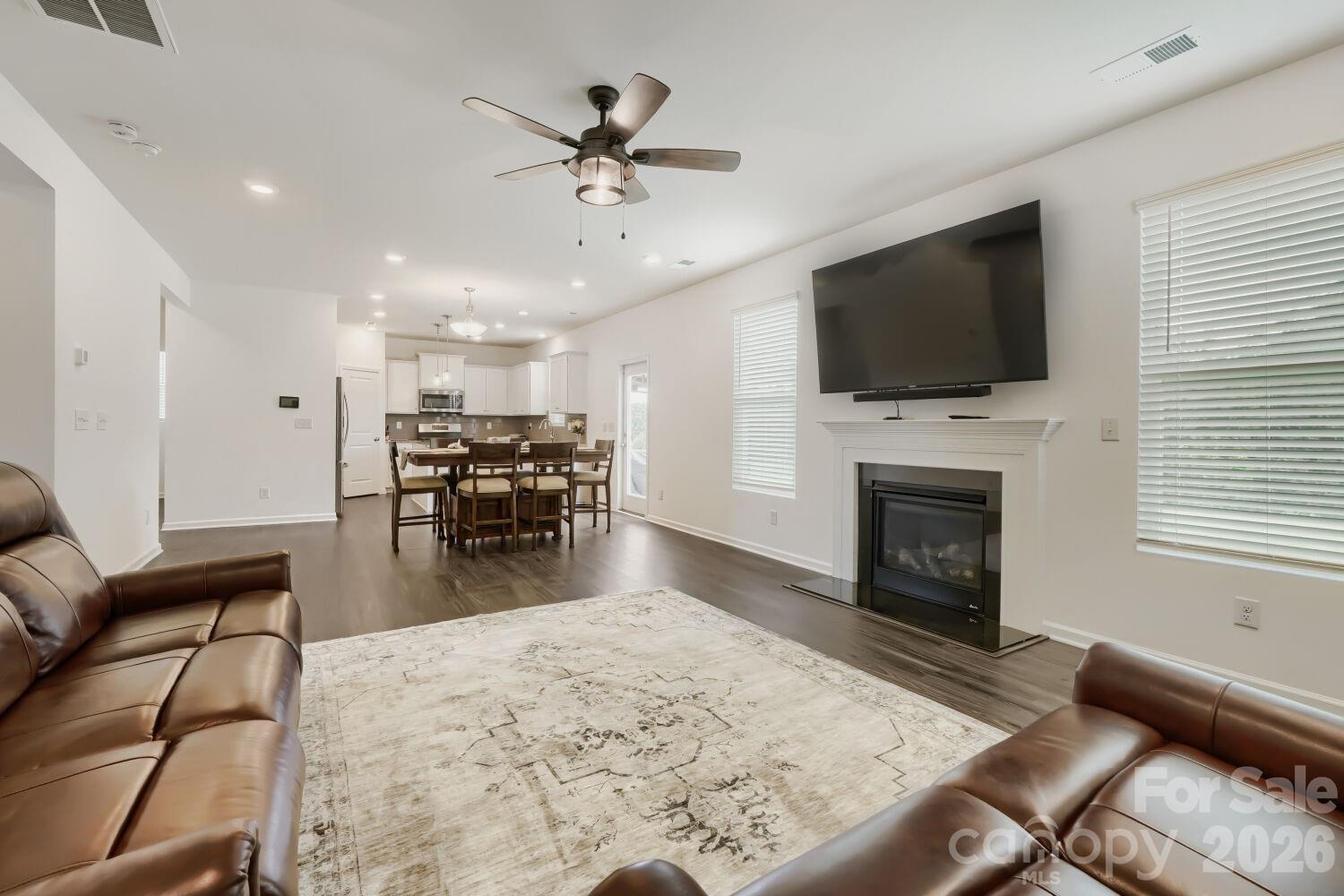 Single Family Residence at 133 Dawn Run Loop, Mooresville, photo 5 of 22