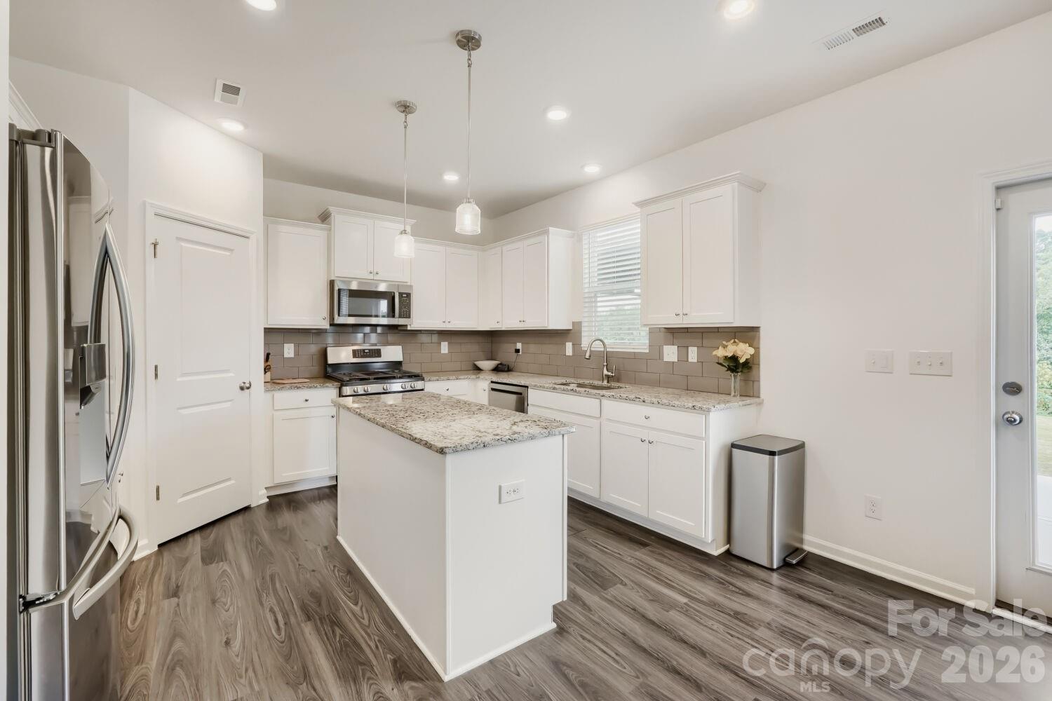 Single Family Residence at 133 Dawn Run Loop, Mooresville, photo 11 of 22