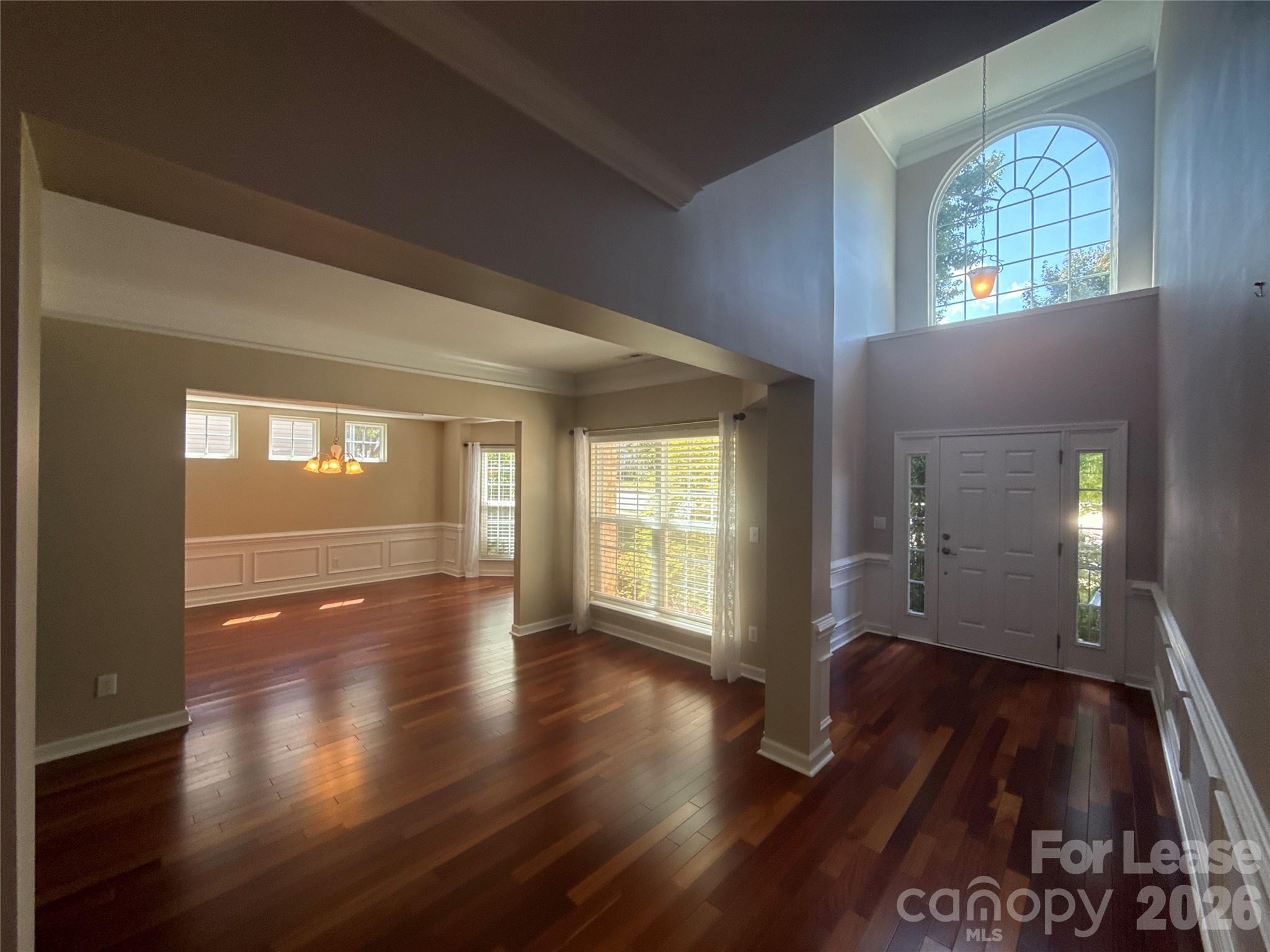 Single Family Residence at 2413 Merryvale Way, Waxhaw, photo 2 of 30