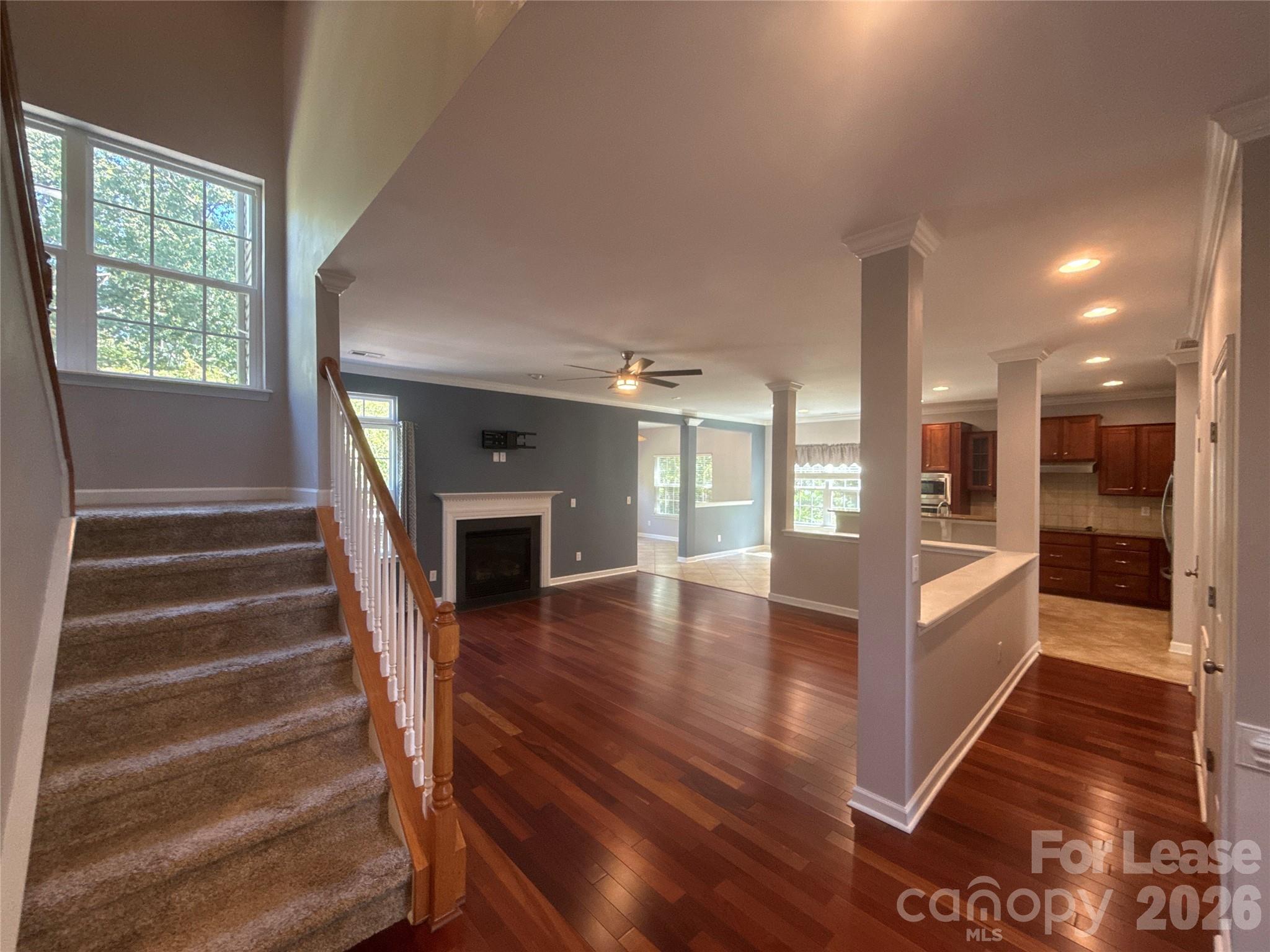 Single Family Residence at 2413 Merryvale Way, Waxhaw, photo 4 of 30