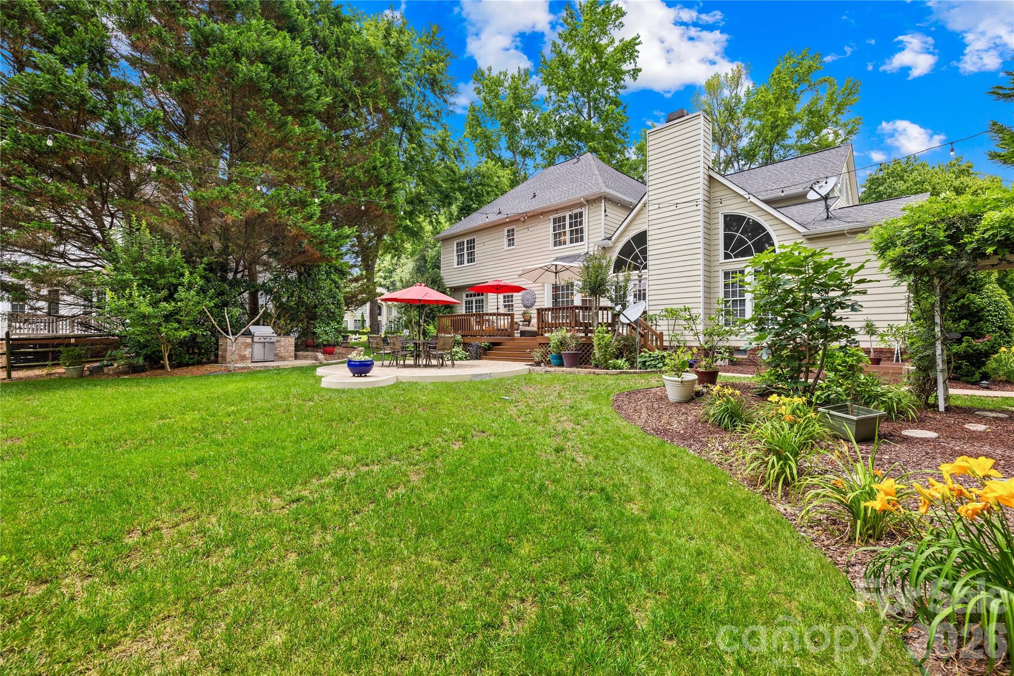 Single Family Residence at 9514 Hayenridge Court, Huntersville, photo 29 of 48