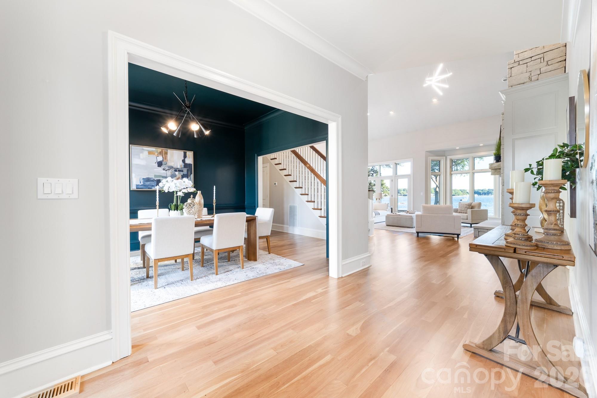 Single Family Residence at 18212 & 18210 Pompano Place, Cornelius, photo 4 of 41