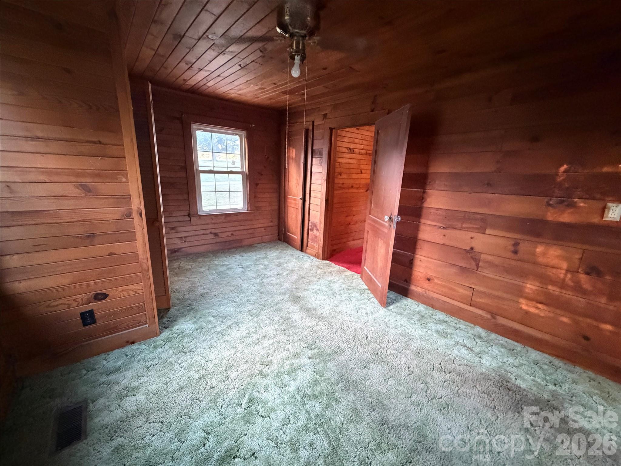Single Family Residence at 3575 Huie Street, Newton, photo 10 of 23