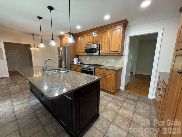 Single Family Residence at 1441 Shirebourn None, Hickory, photo 11 of 30