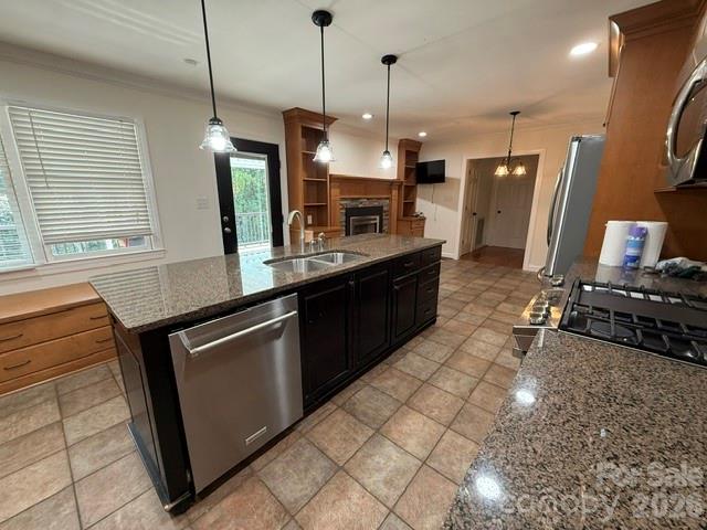 Single Family Residence at 1441 Shirebourn None, Hickory, photo 12 of 30