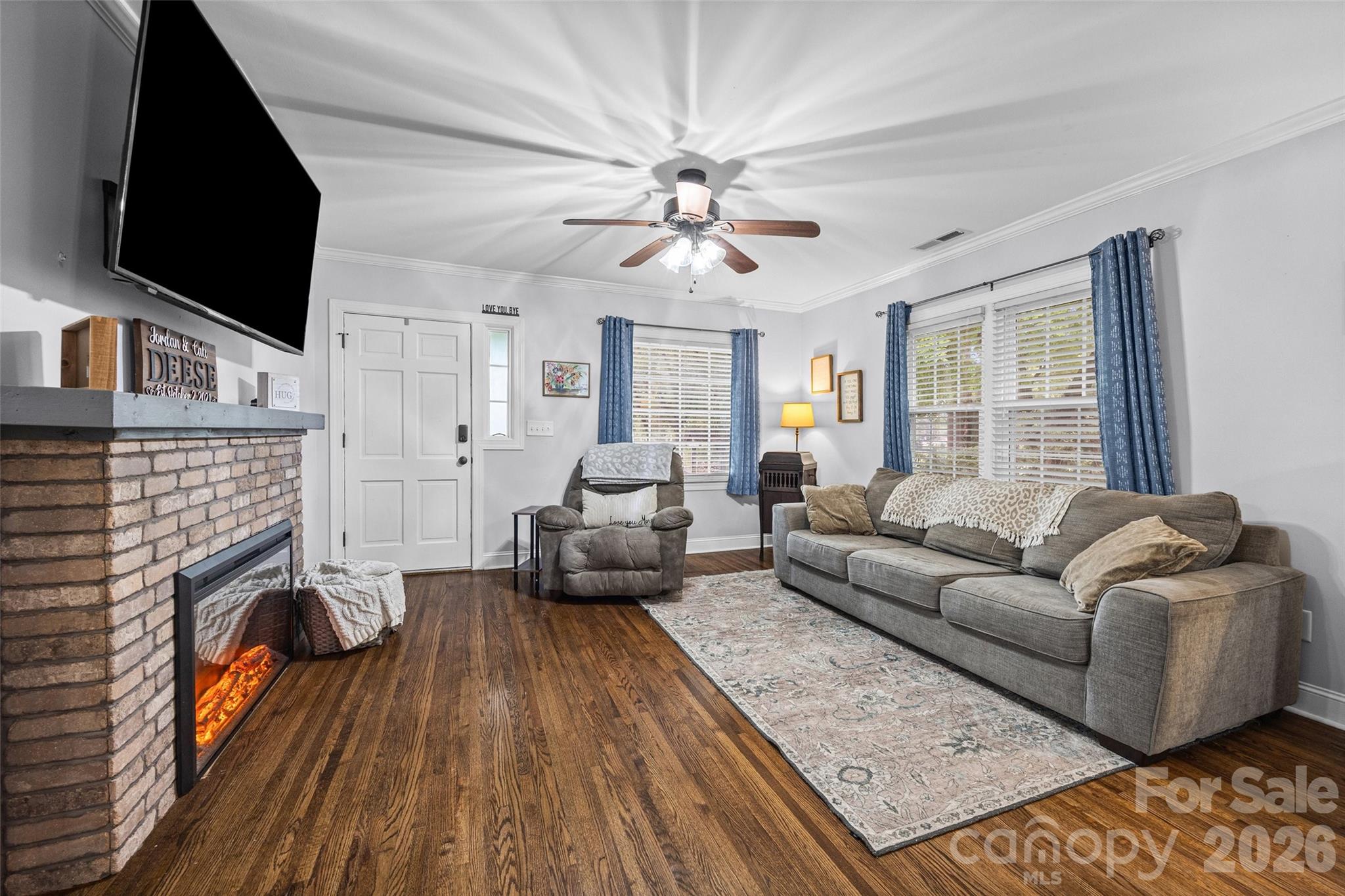Single Family Residence at 5517 E Highway 218 Highway, Monroe, photo 5 of 31