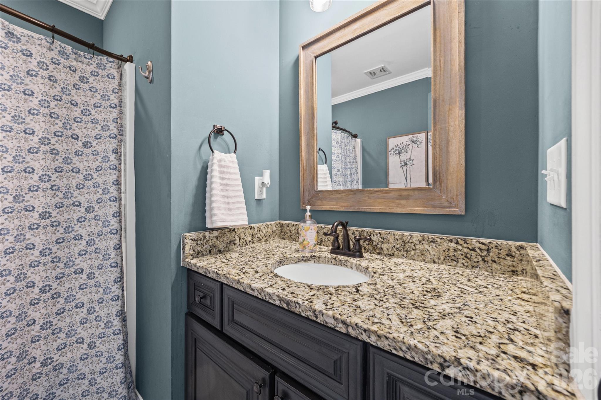 Full Bath #2 - 5517 E Highway 218 Highway, Monroe