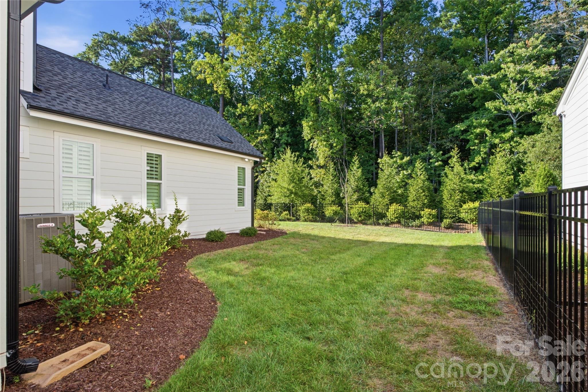 Single Family Residence at 6068 Holden Court, Fort Mill, photo 28 of 34